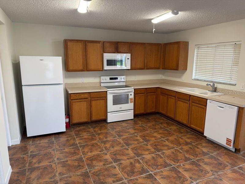 1537 MORNING STAR DR, CLERMONT, FL — photo 10