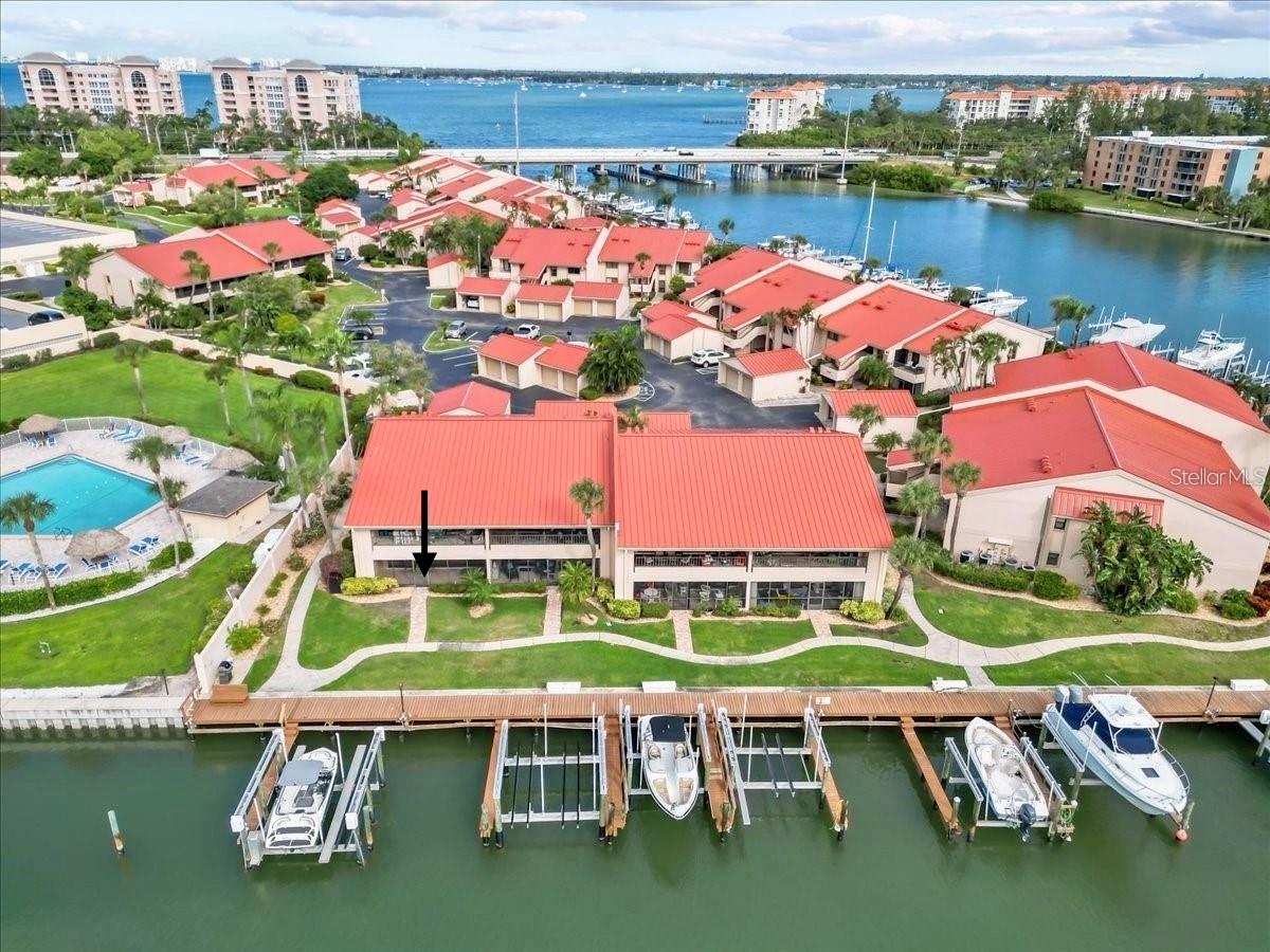 4730 BRITTANY DR S #36, ST PETERSBURG, FL