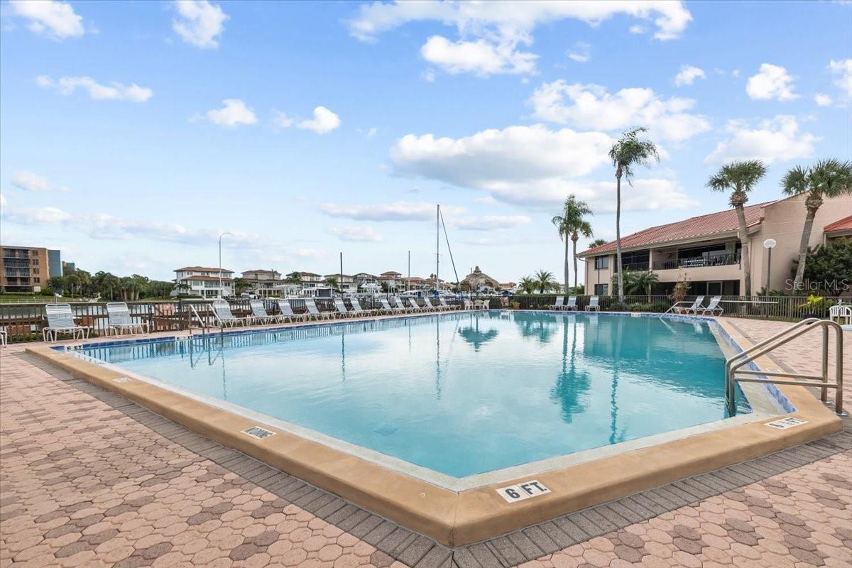 4730 BRITTANY DR S #36, ST PETERSBURG, FL — photo 40