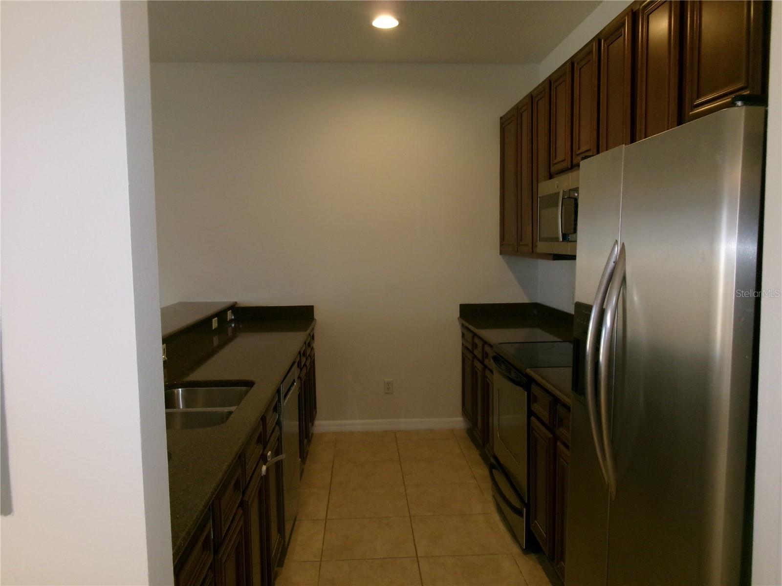 8969 MAJESTY PALM RD, KISSIMMEE, FL — photo 13