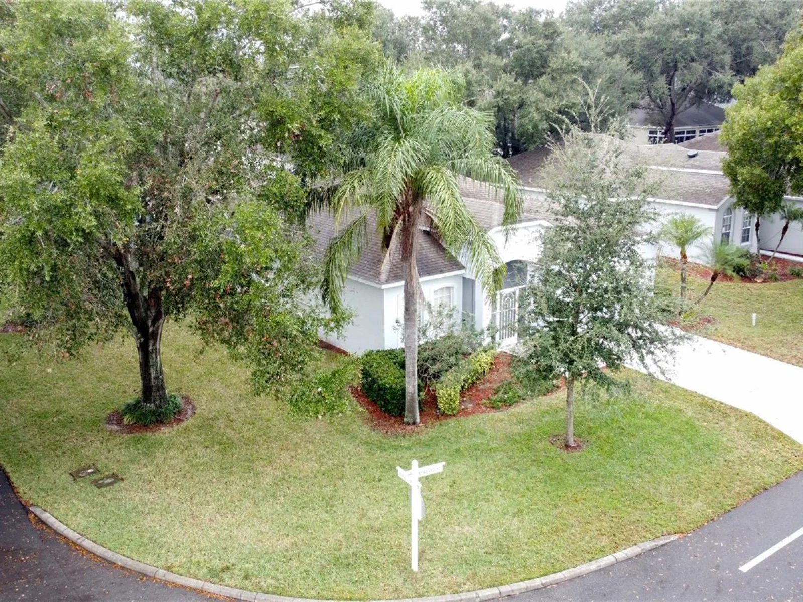 4246 NEWLAND ST, CLERMONT, FL — photo 2