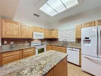 4246 NEWLAND ST — photo 20