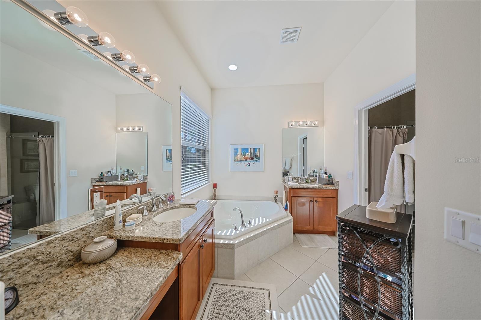 15948 COBBLE MILL DR, WIMAUMA, FL — photo 20