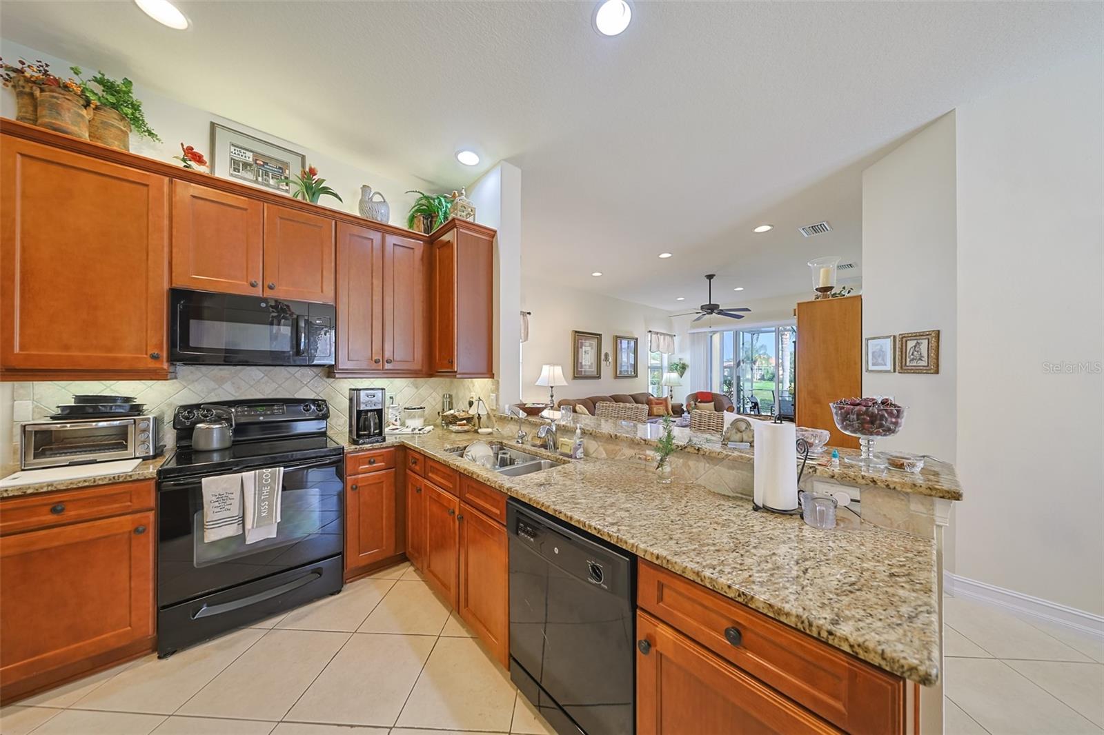 15948 COBBLE MILL DR, WIMAUMA, FL — photo 34