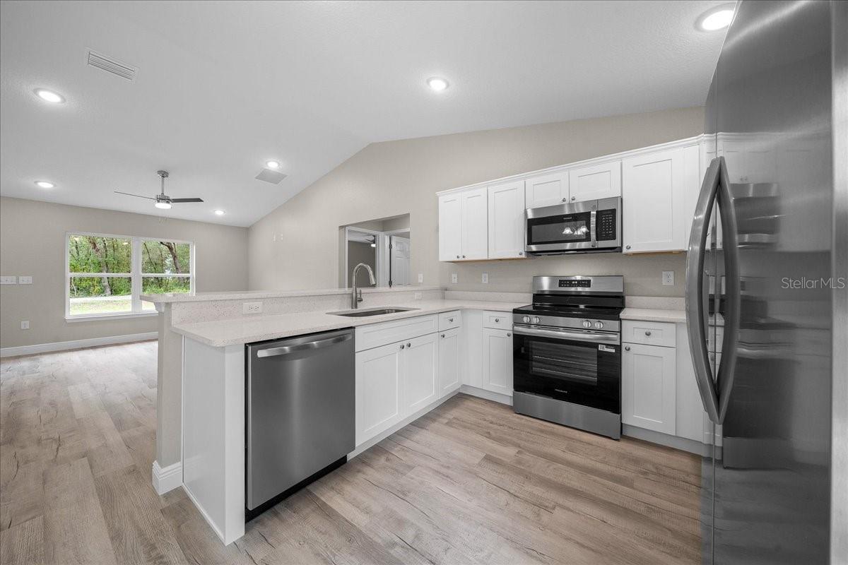 10338 SE 126 LN, BELLEVIEW, FL — photo 14