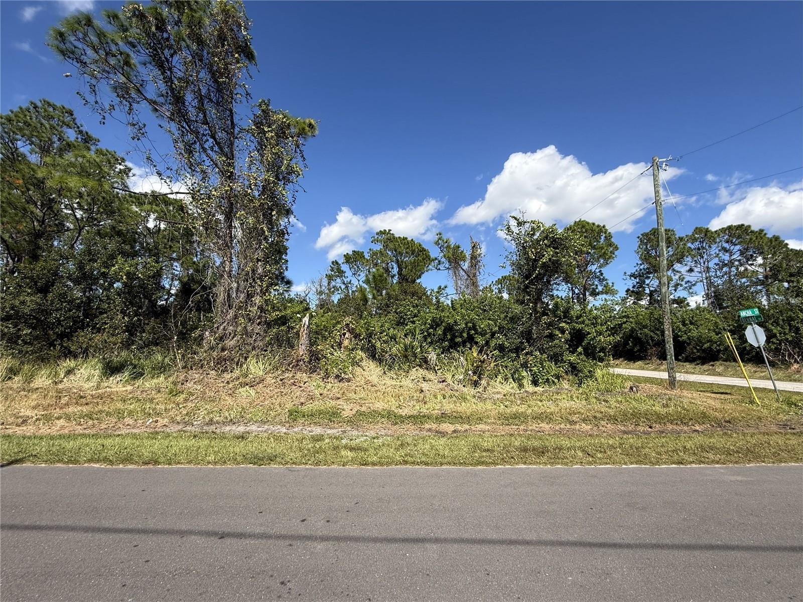7538 BERNAL DR, SEBRING, FL — photo 3