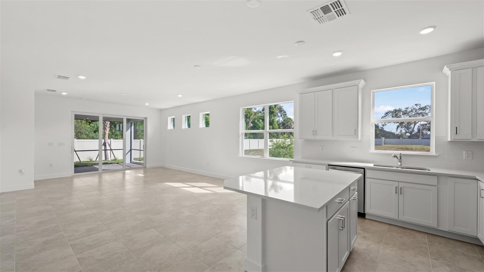 6828 NAVELINA LN, NOKOMIS, FL — photo 3