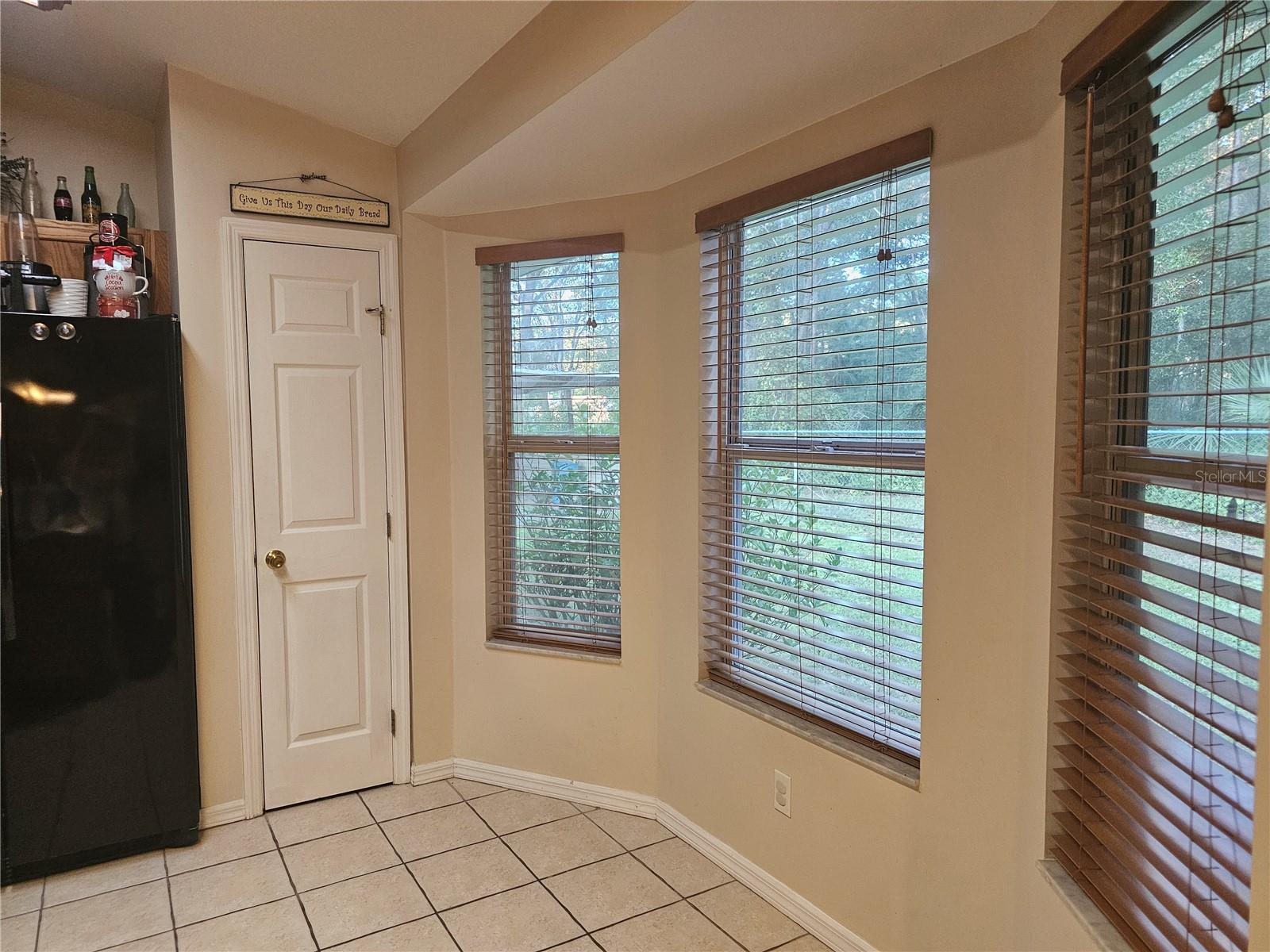 5925 SE 165TH CT, OCKLAWAHA, FL — photo 30