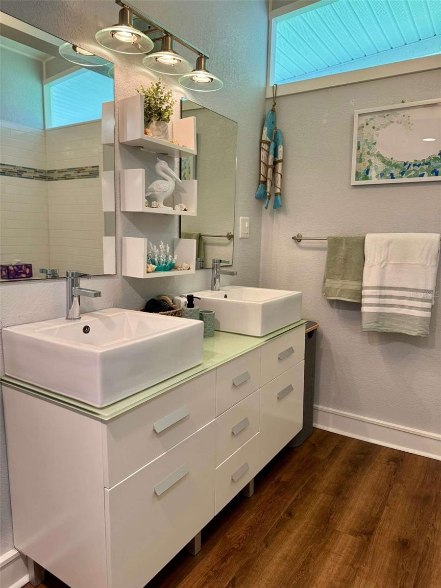 3012 GRAND VIEW AVE, CLEARWATER, FL — photo 5