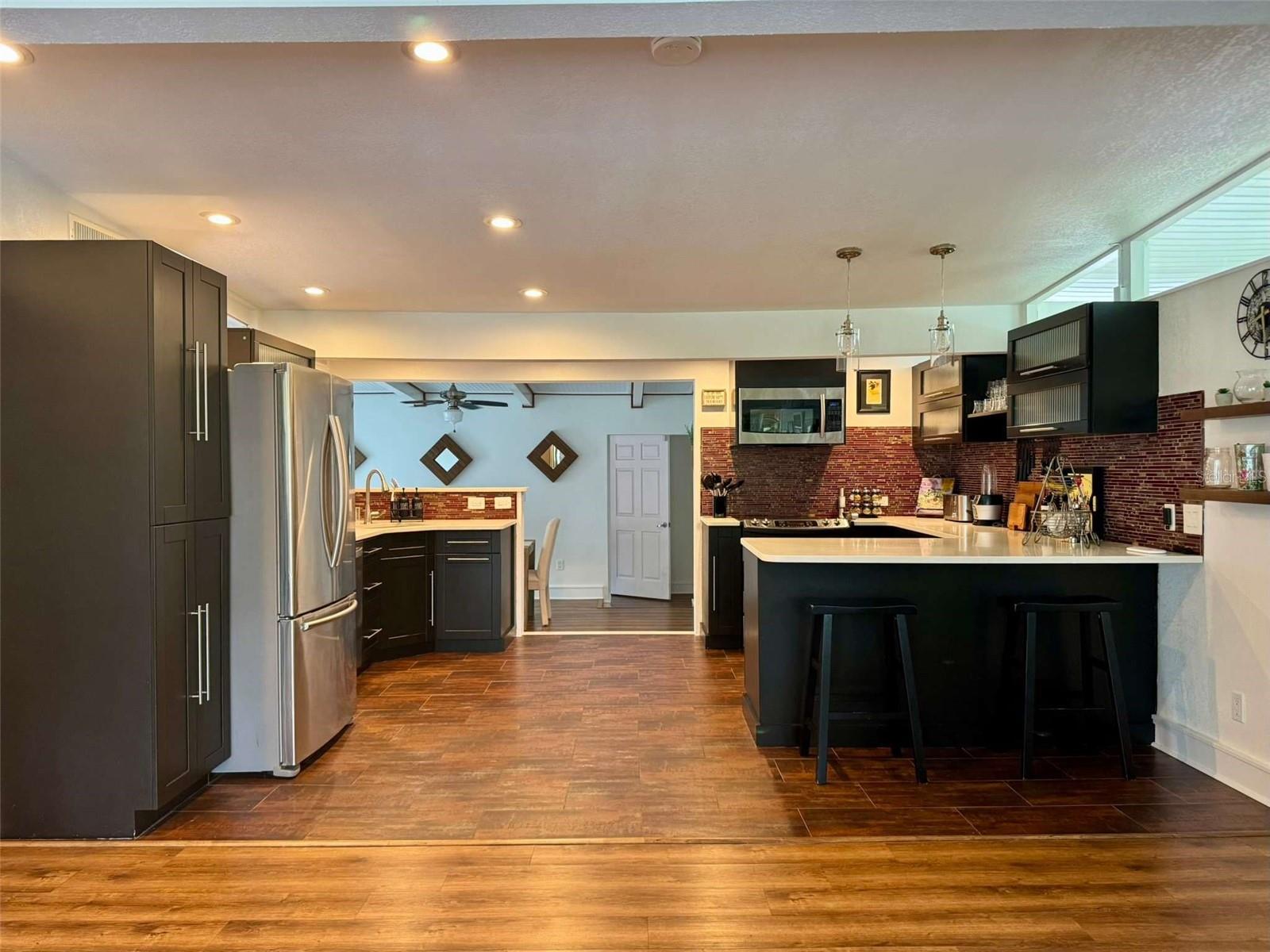 3012 GRAND VIEW AVE, CLEARWATER, FL — photo 13