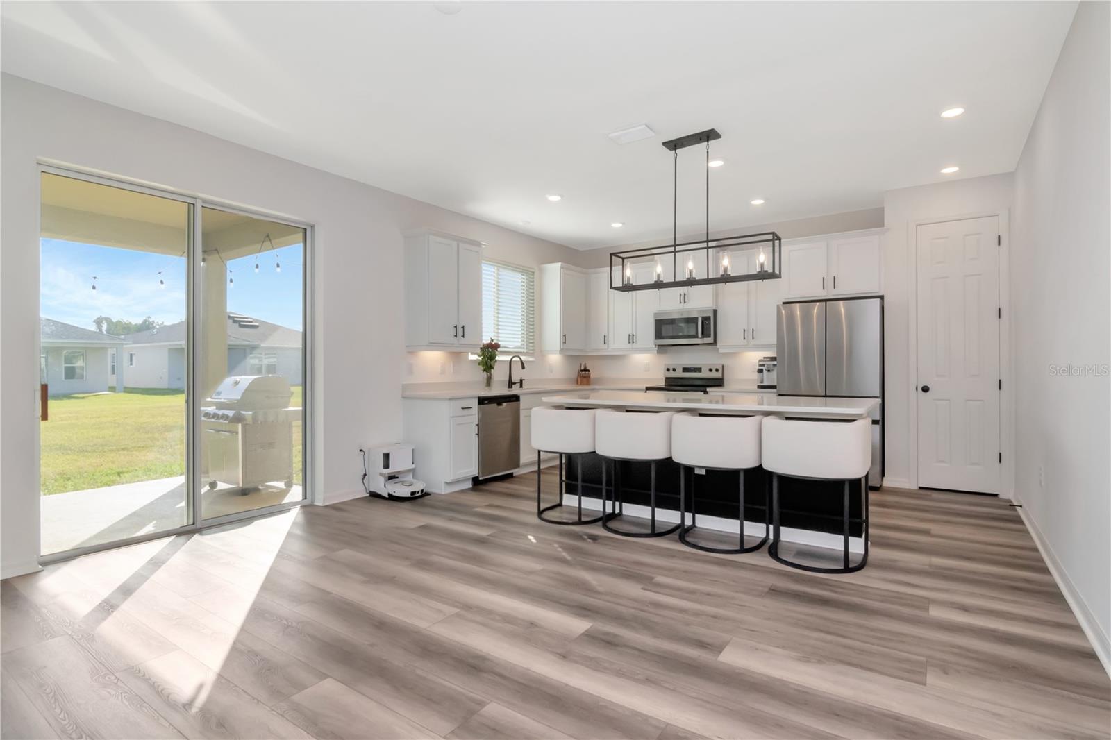 6384 BURNING OPAL BND, LAND O LAKES, FL — photo 16