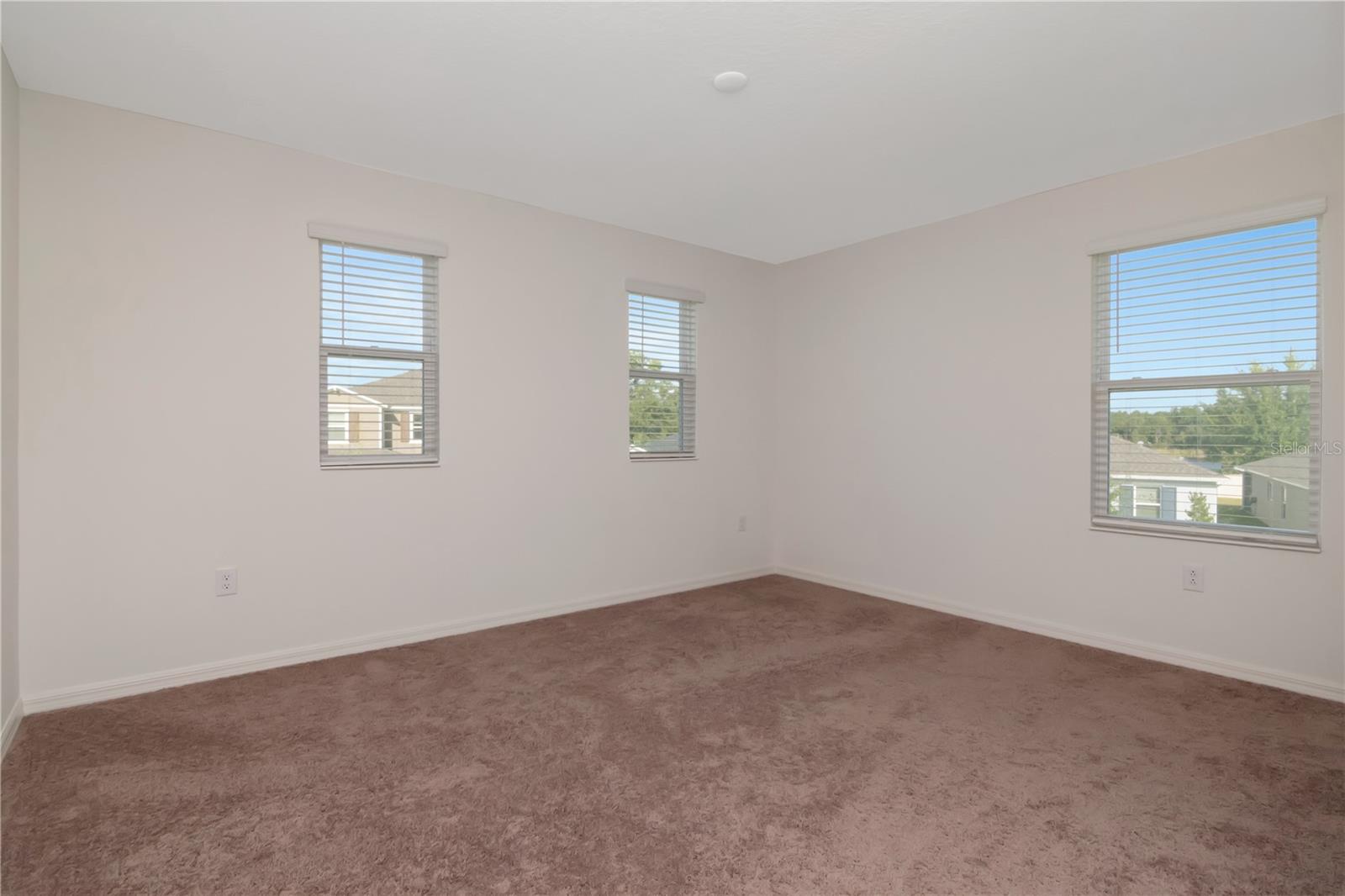 6384 BURNING OPAL BND, LAND O LAKES, FL — photo 19