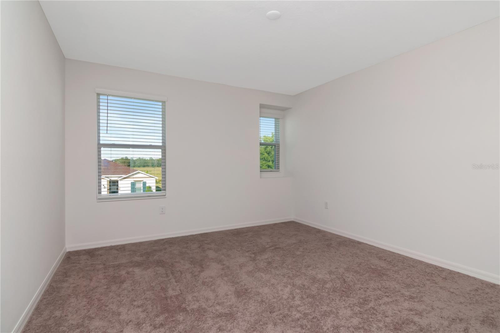 6384 BURNING OPAL BND, LAND O LAKES, FL — photo 21