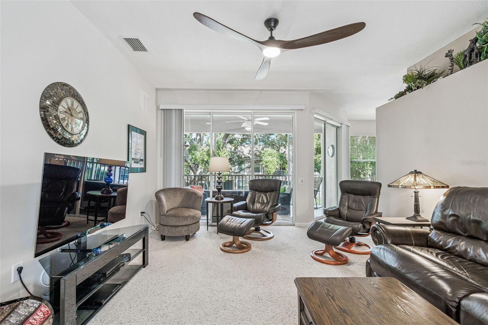 841 LANTERN WAY #202, CLEARWATER, FL — photo 33