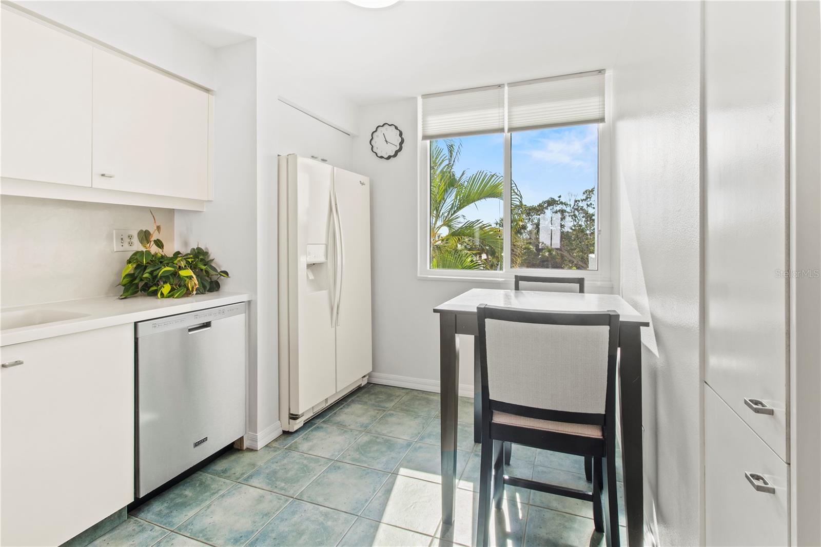829 BAYPORT WAY #829, LONGBOAT KEY, FL — photo 19