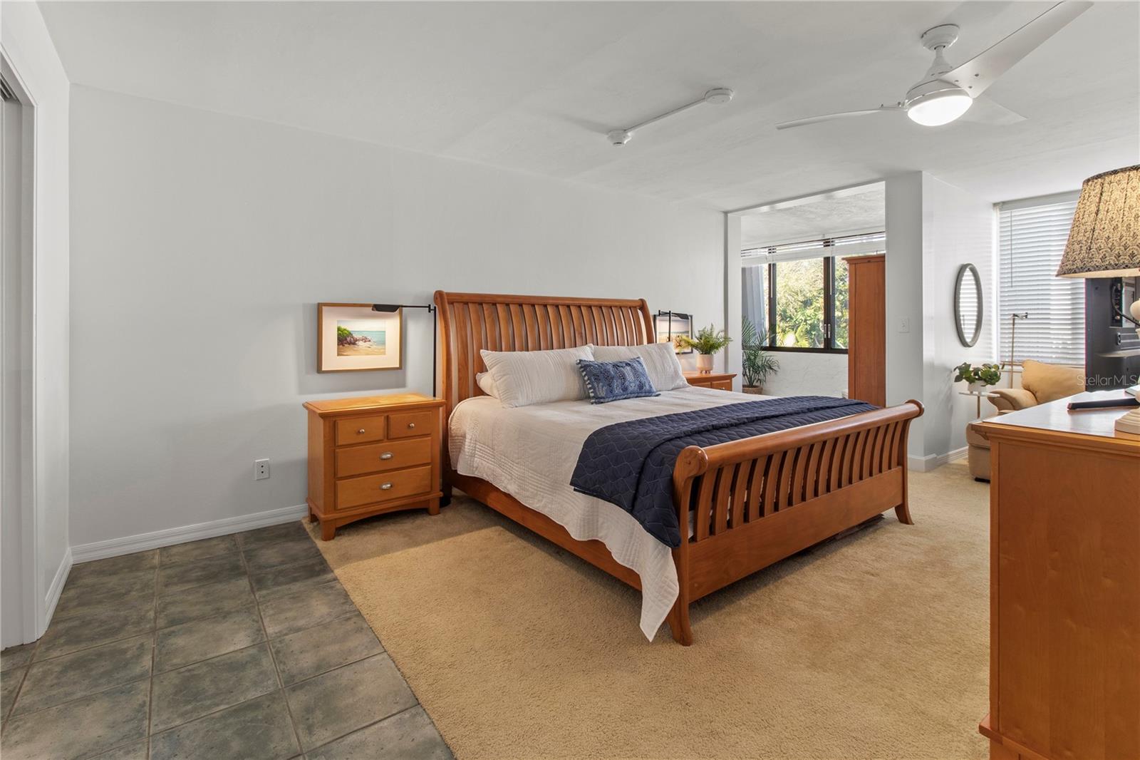 829 BAYPORT WAY #829, LONGBOAT KEY, FL — photo 37