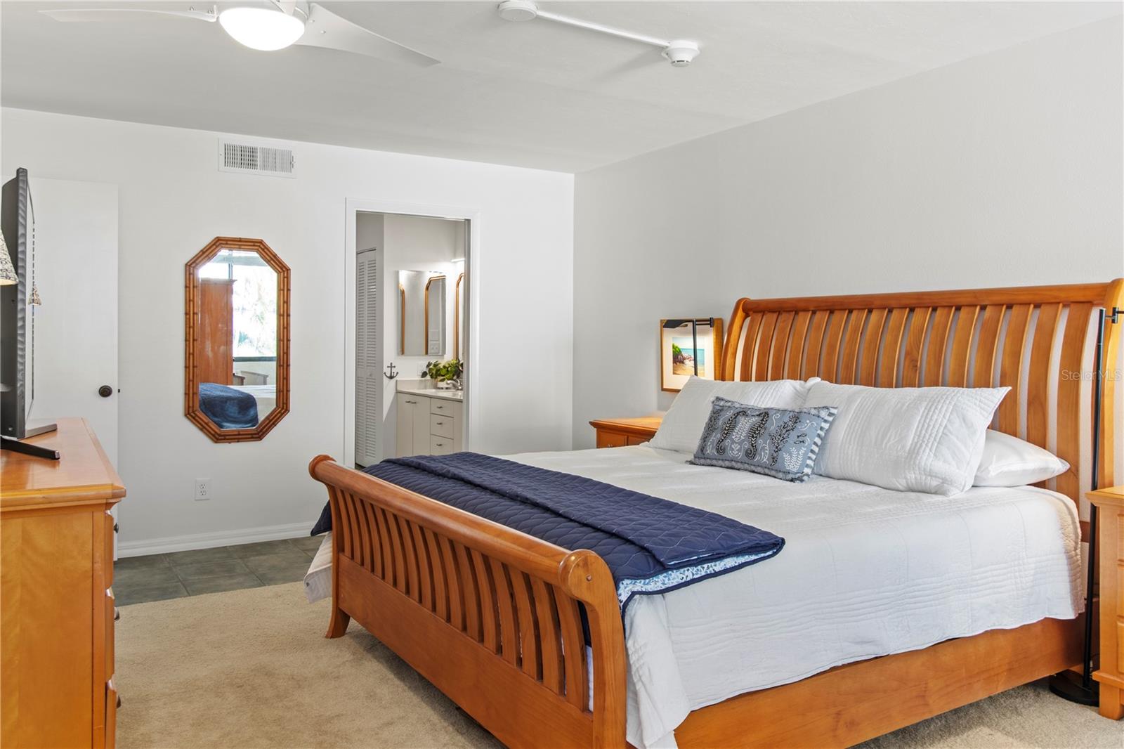 829 BAYPORT WAY #829, LONGBOAT KEY, FL — photo 43