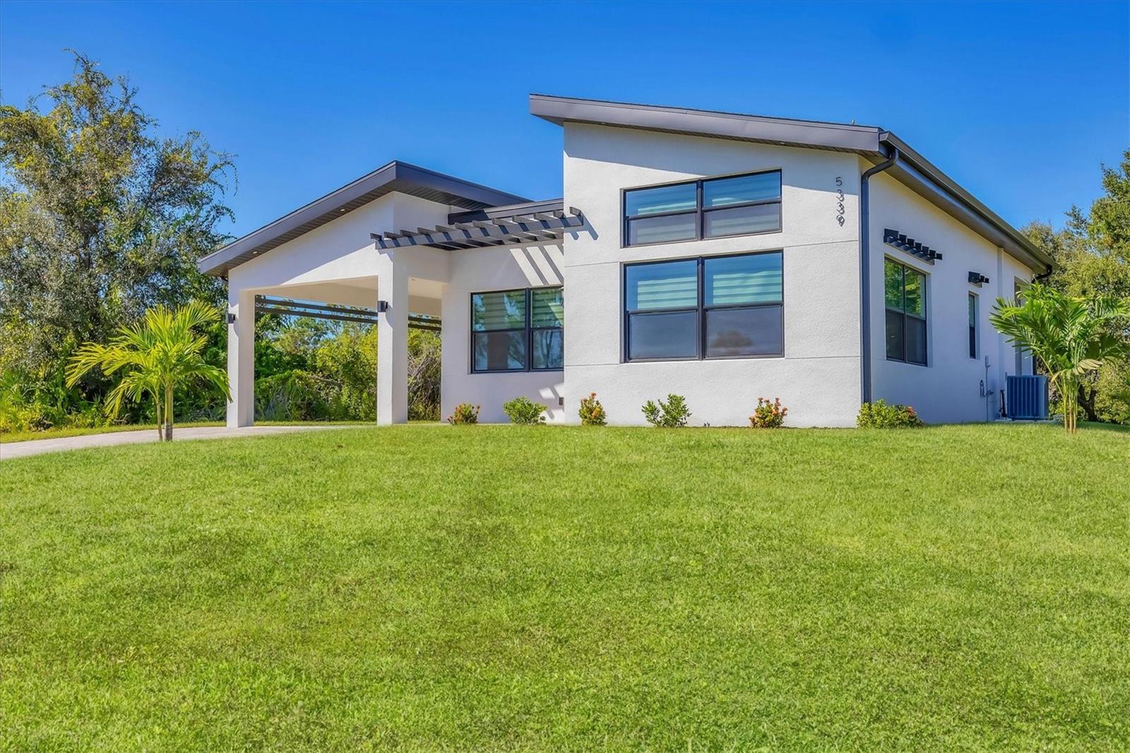5339 GULFPORT TER, PORT CHARLOTTE, FL — photo 4