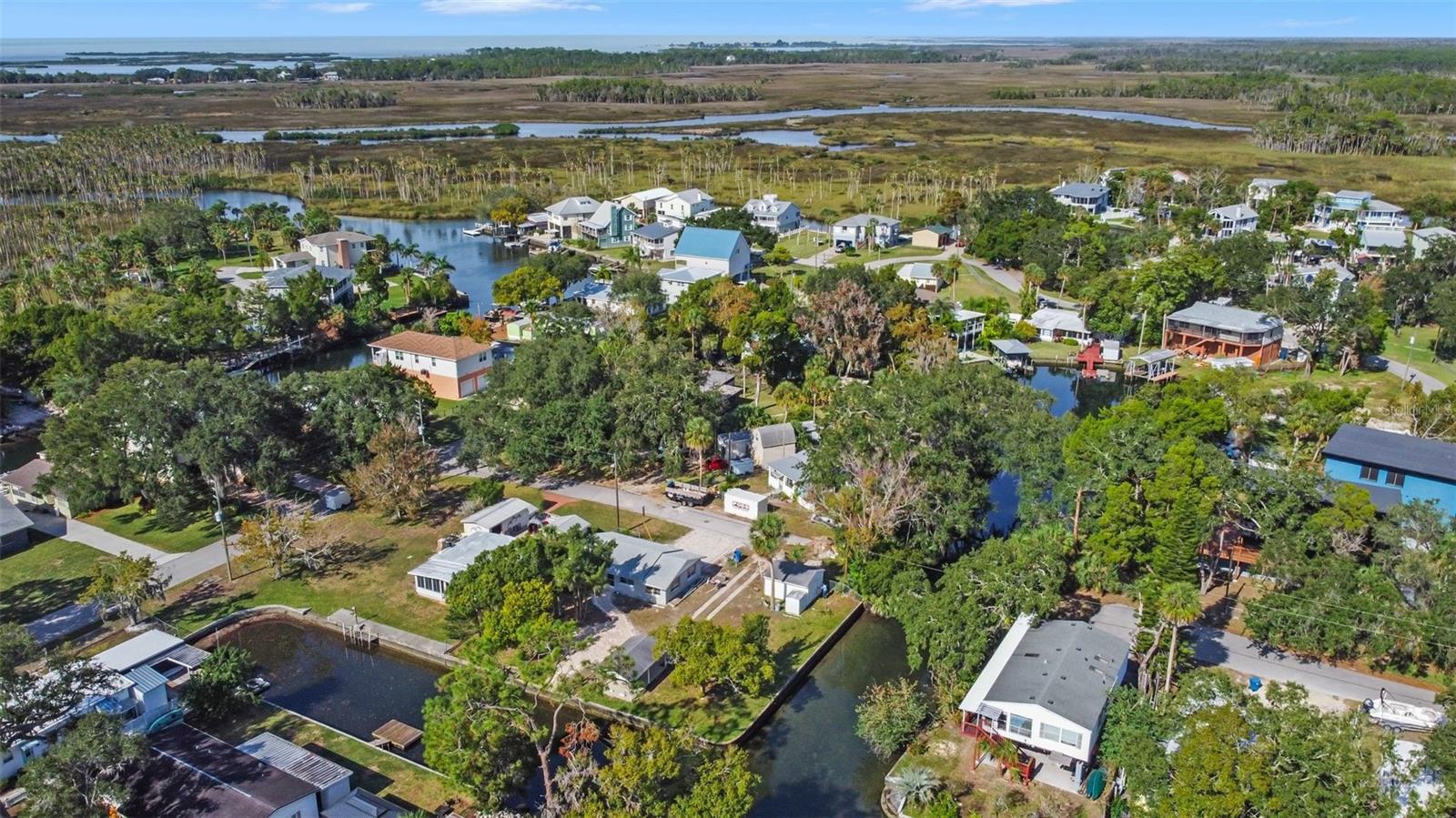 TEAL DR, WEEKI WACHEE, FL — photo 13