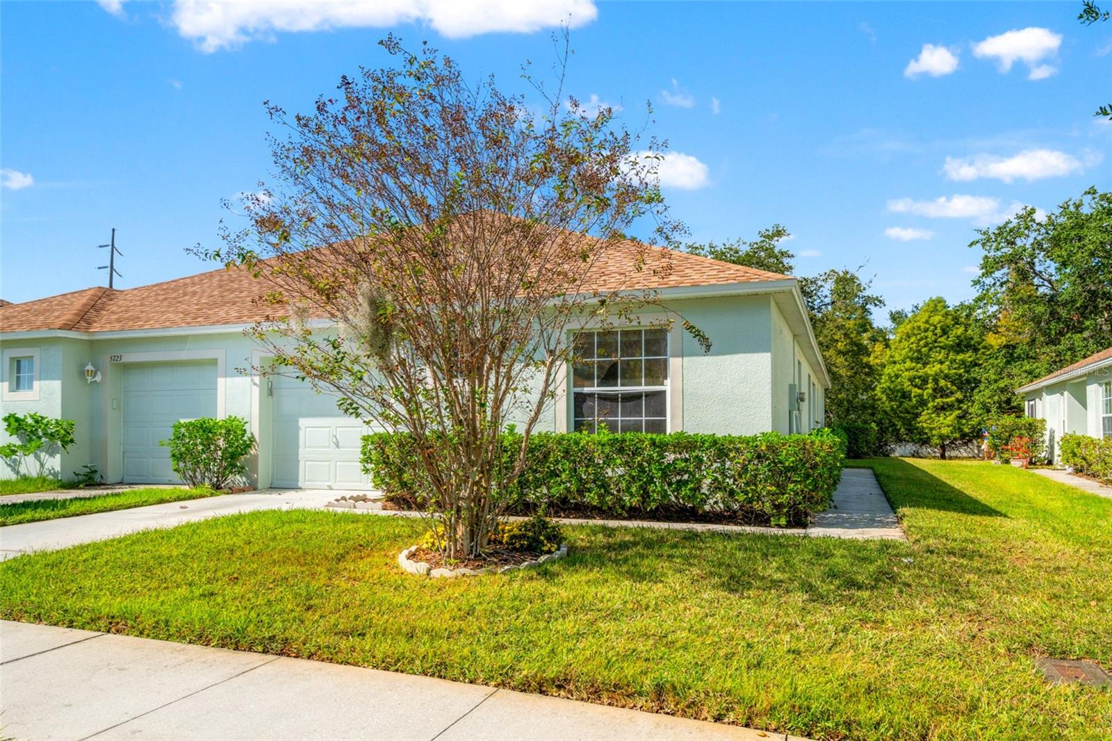 5727 AUTUMN SHIRE DR, ZEPHYRHILLS, FL