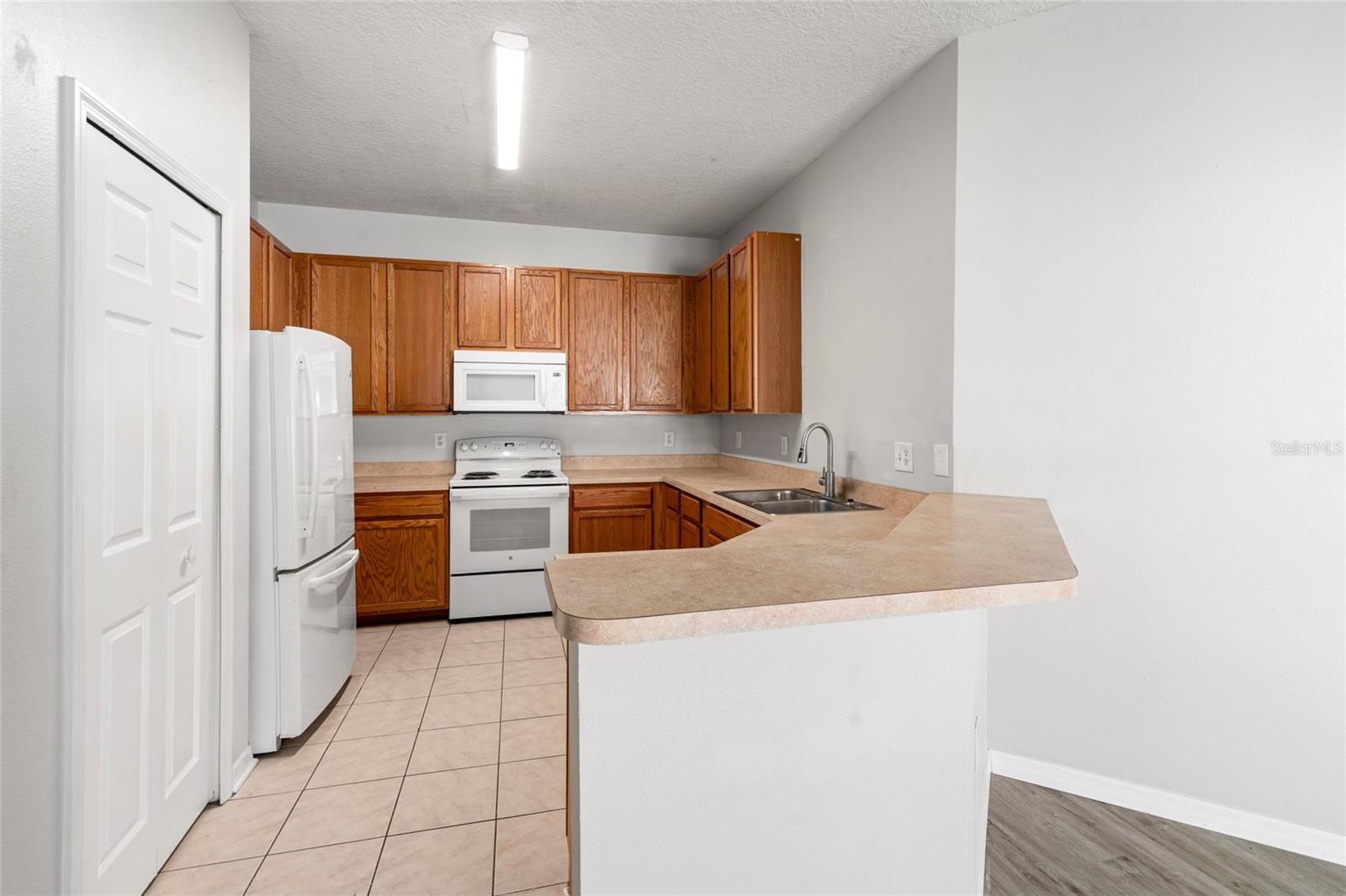 5727 AUTUMN SHIRE DR, ZEPHYRHILLS, FL — photo 10