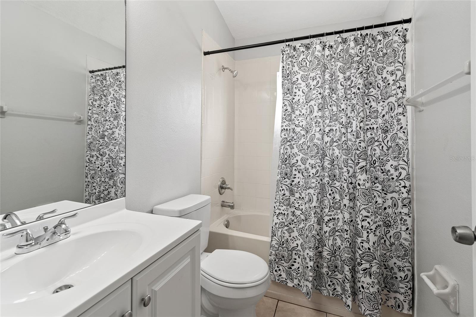 5727 AUTUMN SHIRE DR, ZEPHYRHILLS, FL — photo 15