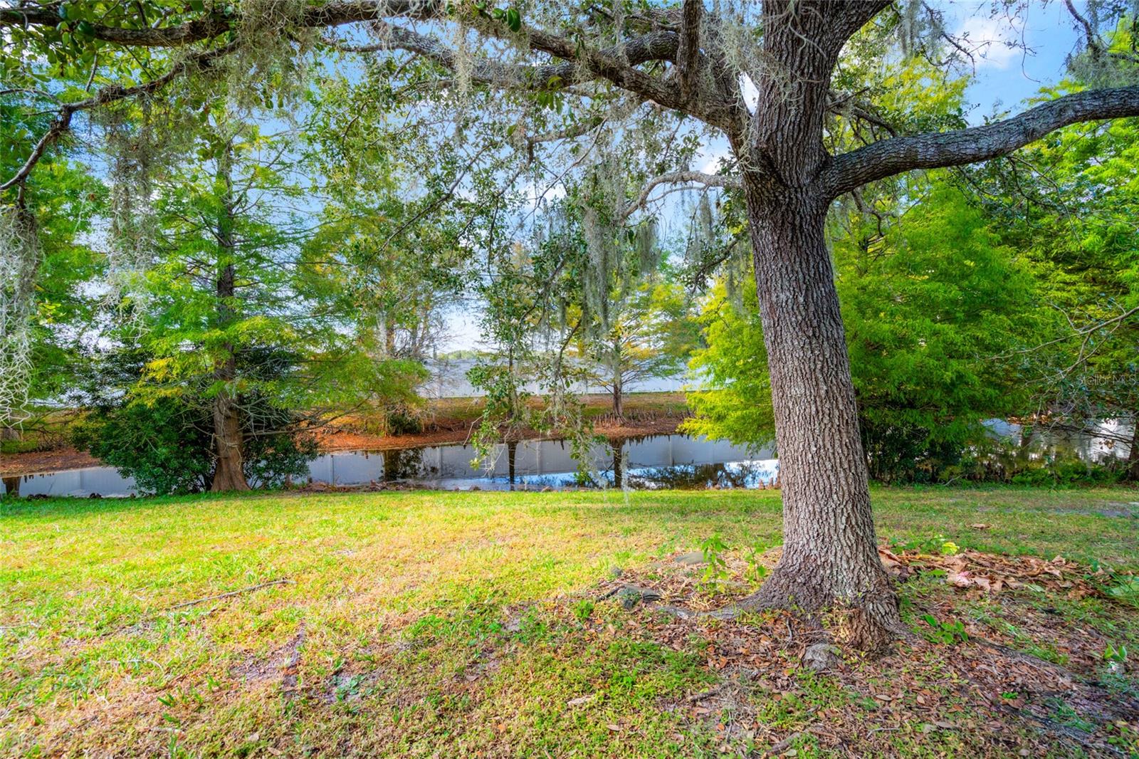 5727 AUTUMN SHIRE DR, ZEPHYRHILLS, FL — photo 27