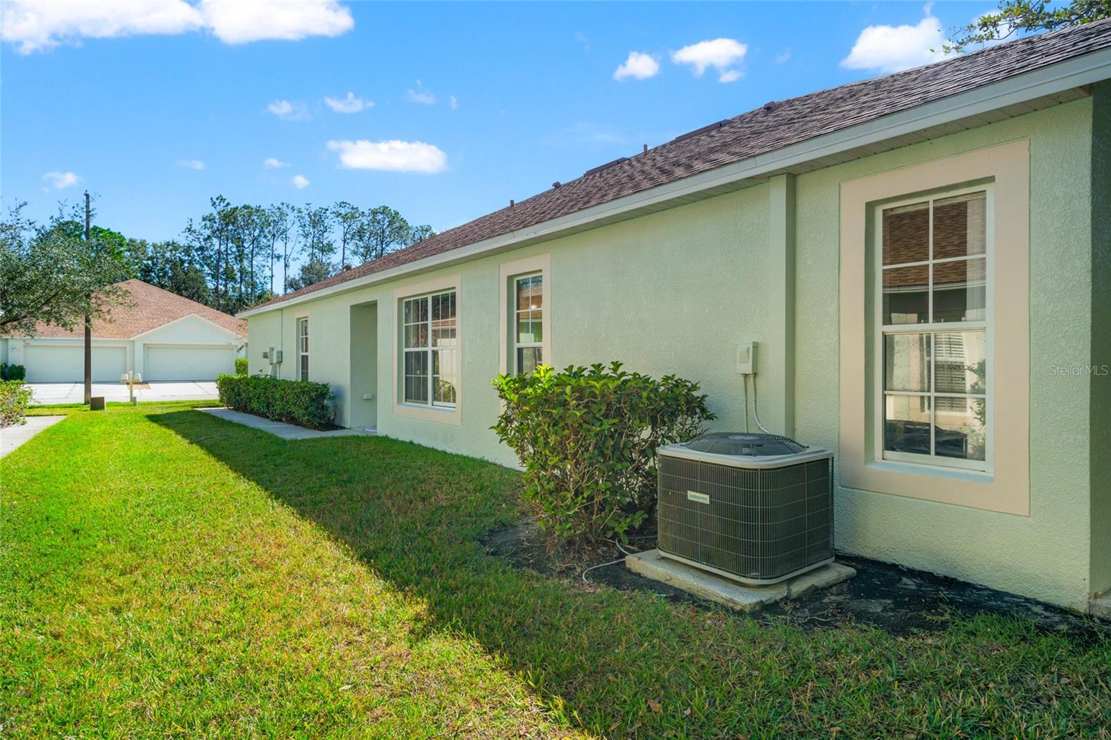 5727 AUTUMN SHIRE DR, ZEPHYRHILLS, FL — photo 28