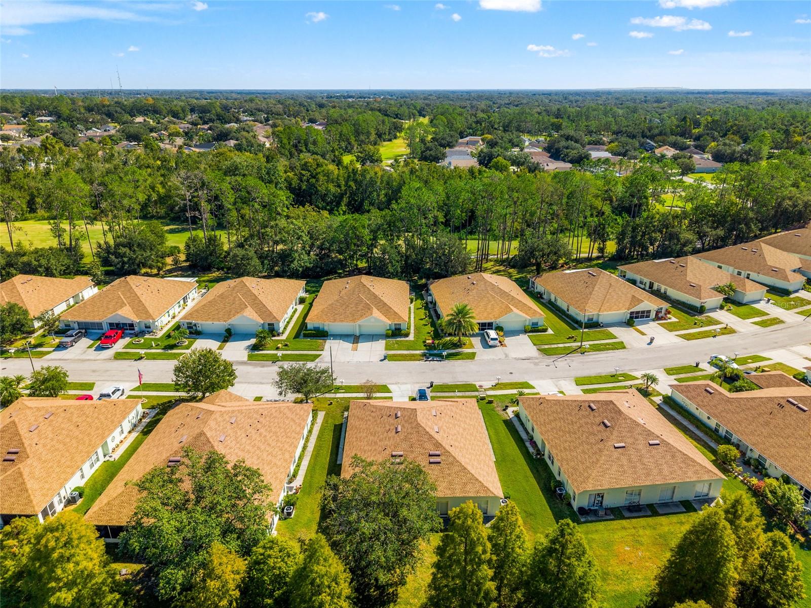 5727 AUTUMN SHIRE DR, ZEPHYRHILLS, FL — photo 30