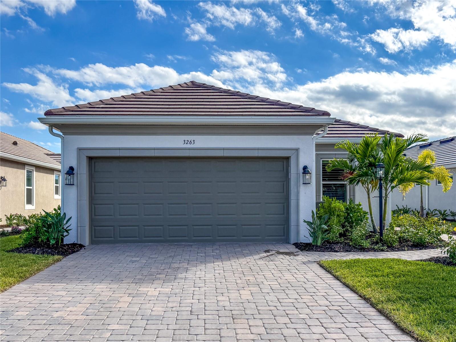 3263 ALBA CIR, BRADENTON, FL