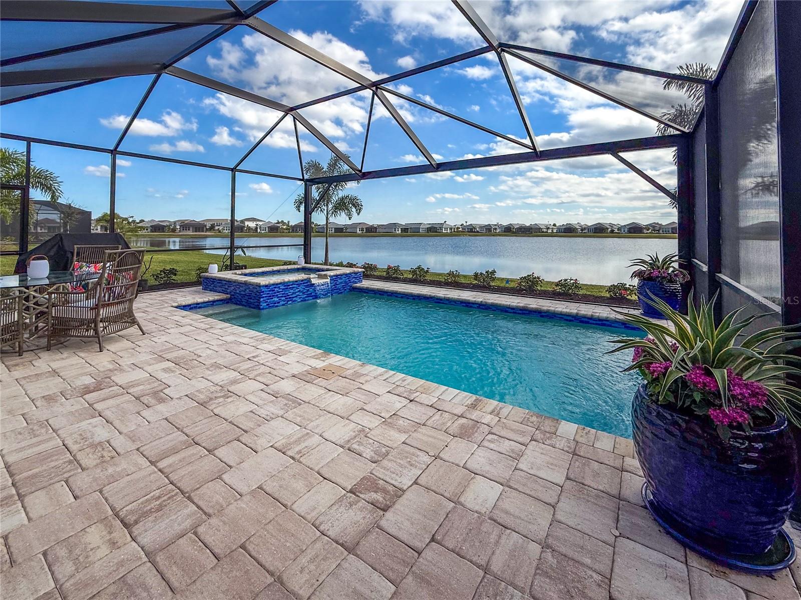 3263 ALBA CIR, BRADENTON, FL — photo 37