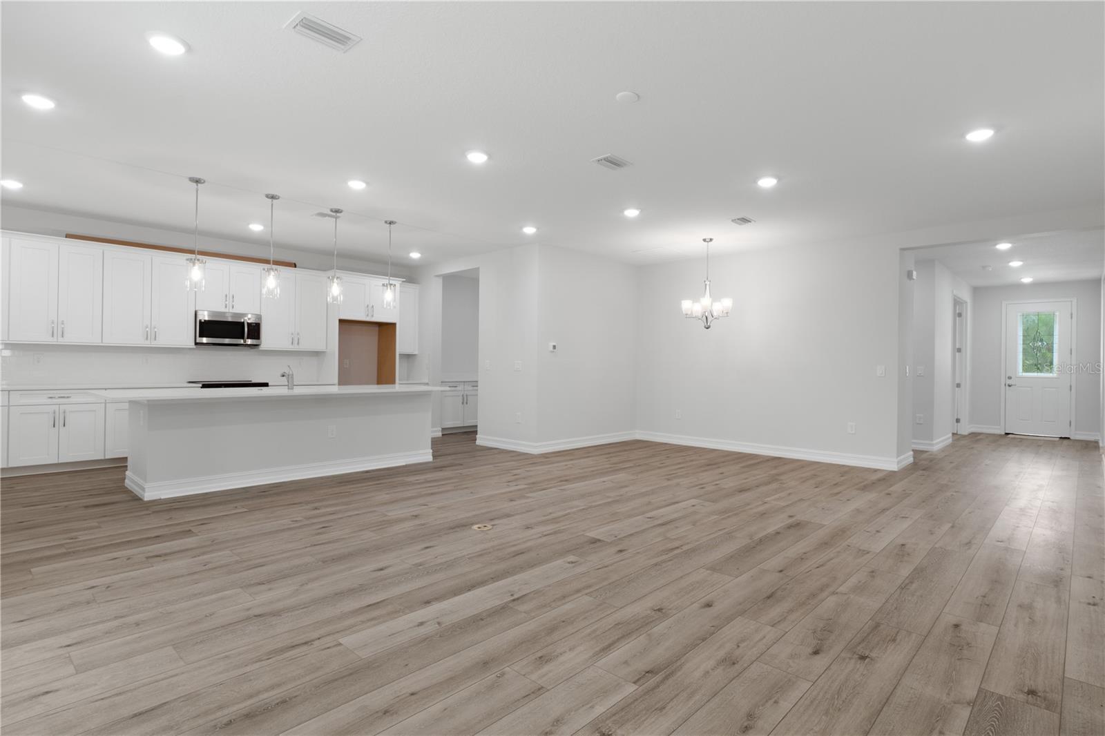 6412 W EL DORADO LN, BEVERLY HILLS, FL — photo 9