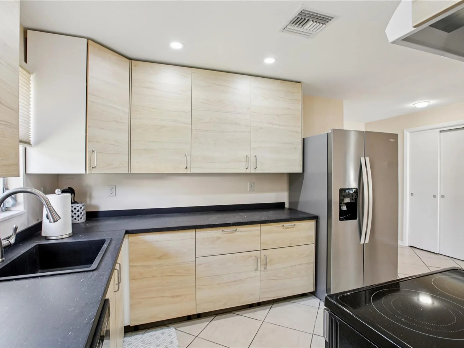 1547 ANDOVER DR, DUNEDIN, FL — photo 3