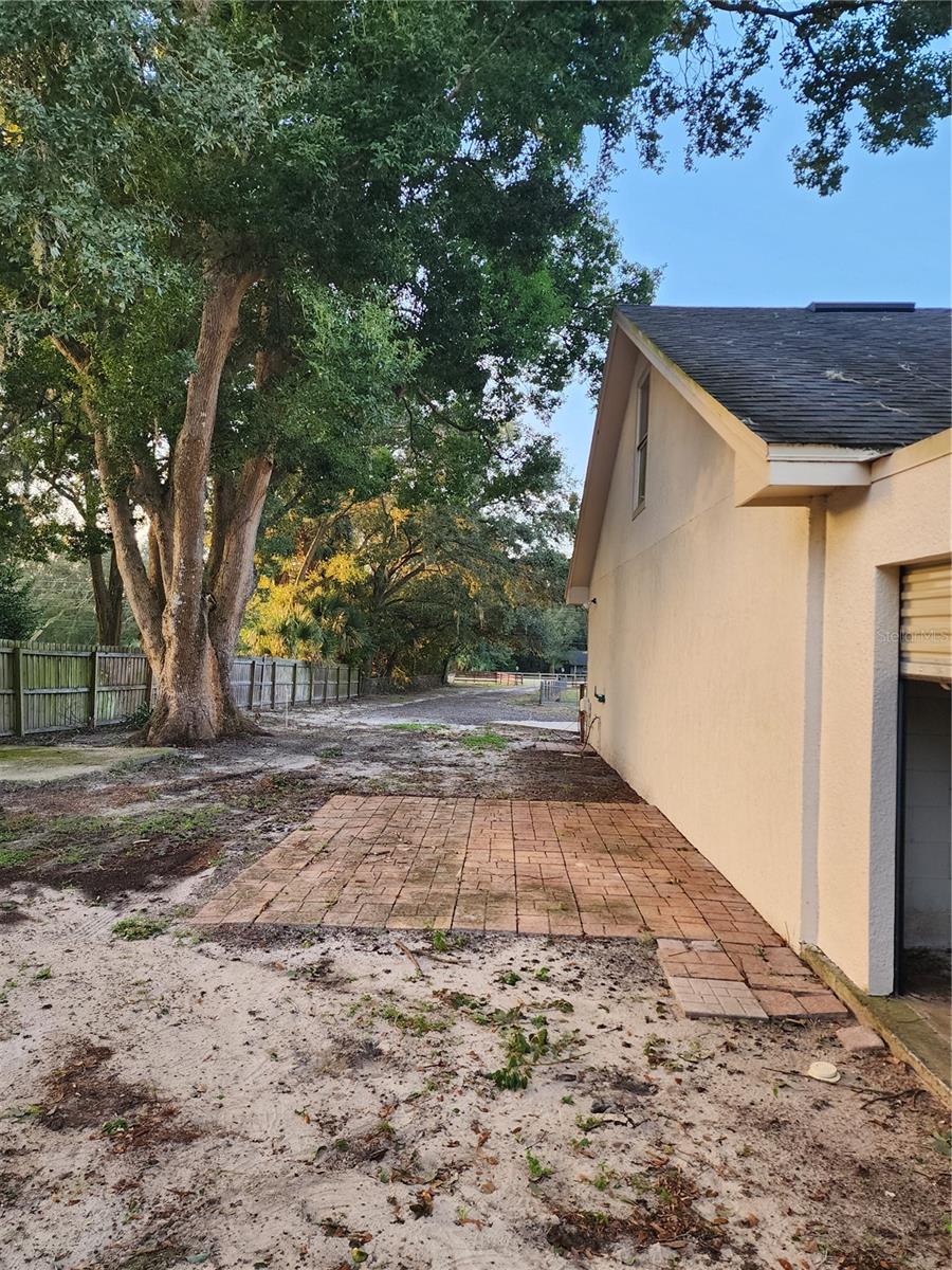 24247 WOLF BRANCH RD, SORRENTO, FL — photo 117