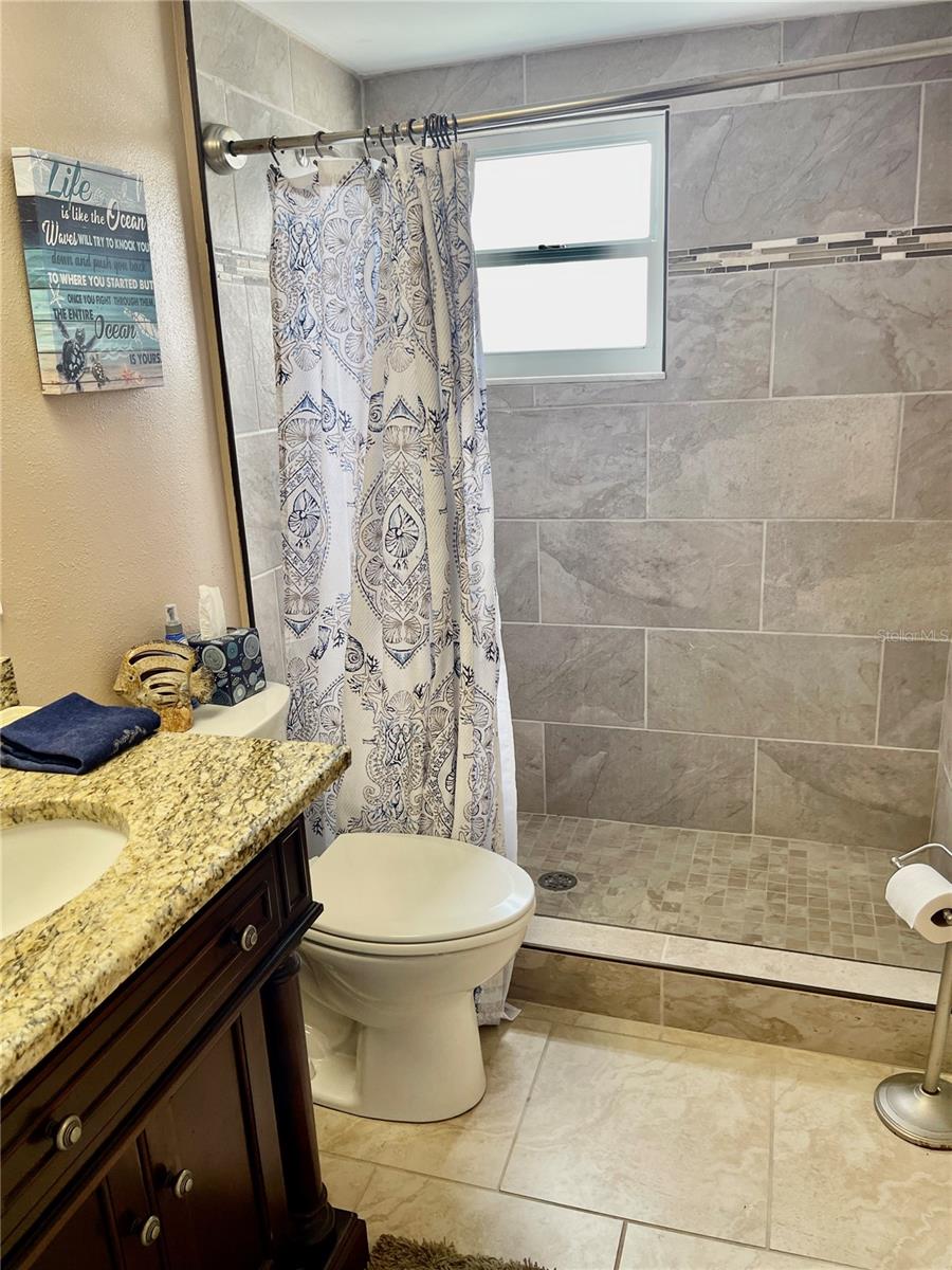 4650 COVE CIR #402, ST PETERSBURG, FL — photo 5