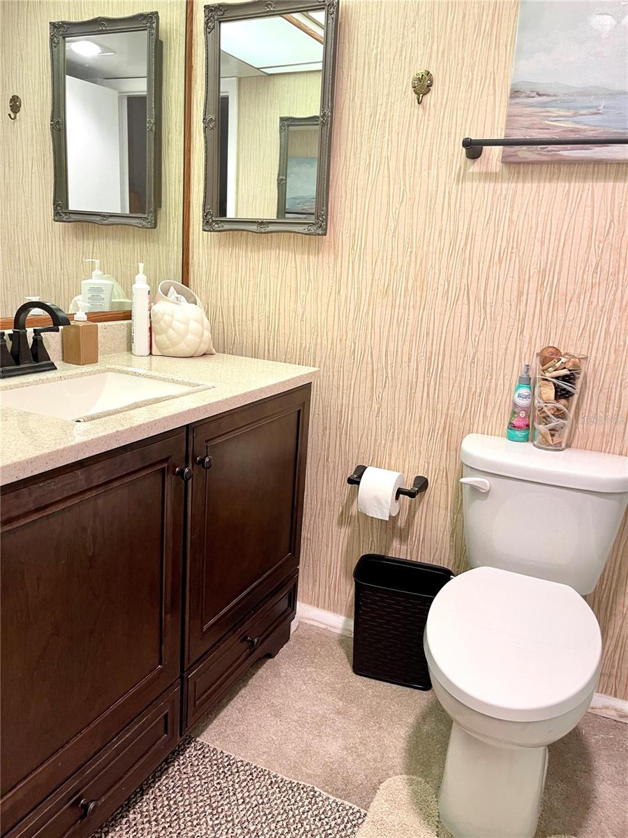 4650 COVE CIR #402, ST PETERSBURG, FL — photo 23