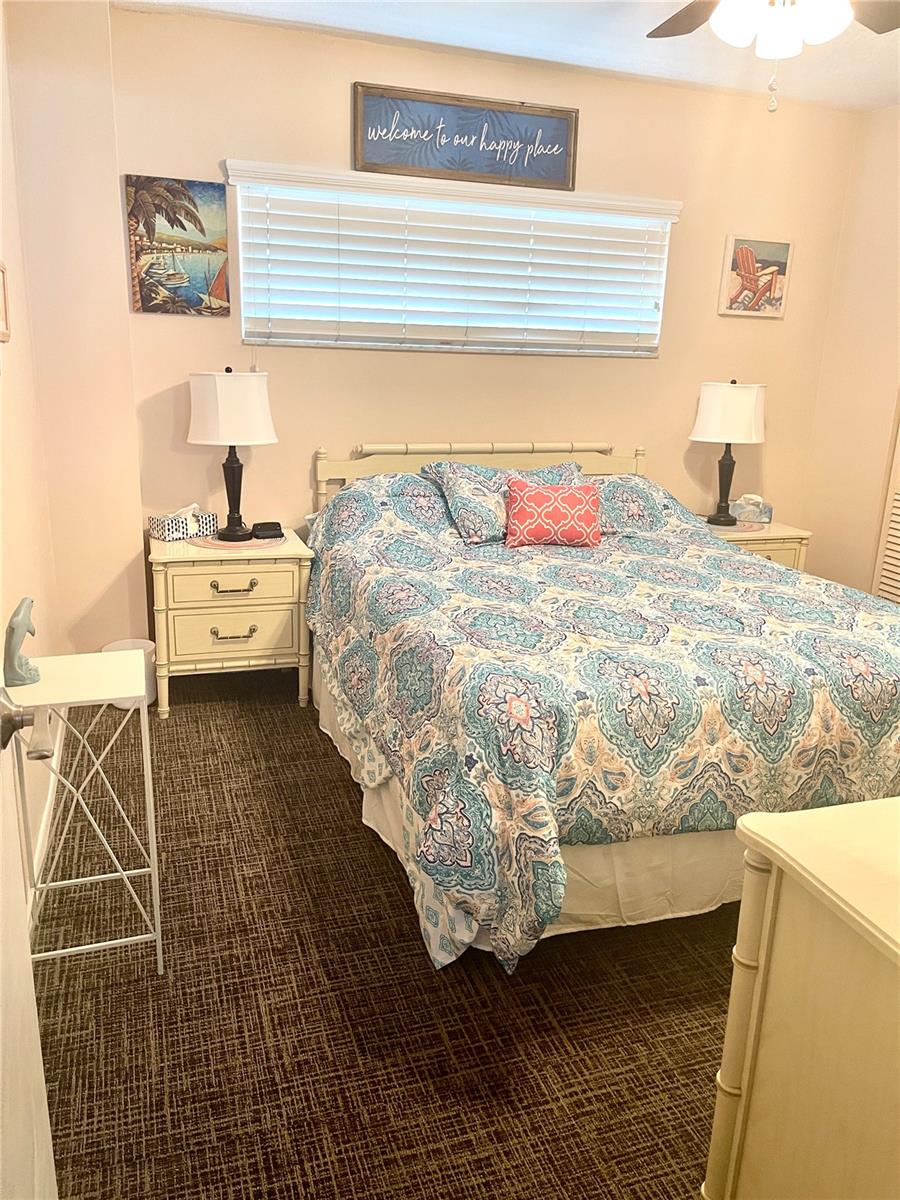 4650 COVE CIR #402, ST PETERSBURG, FL — photo 28