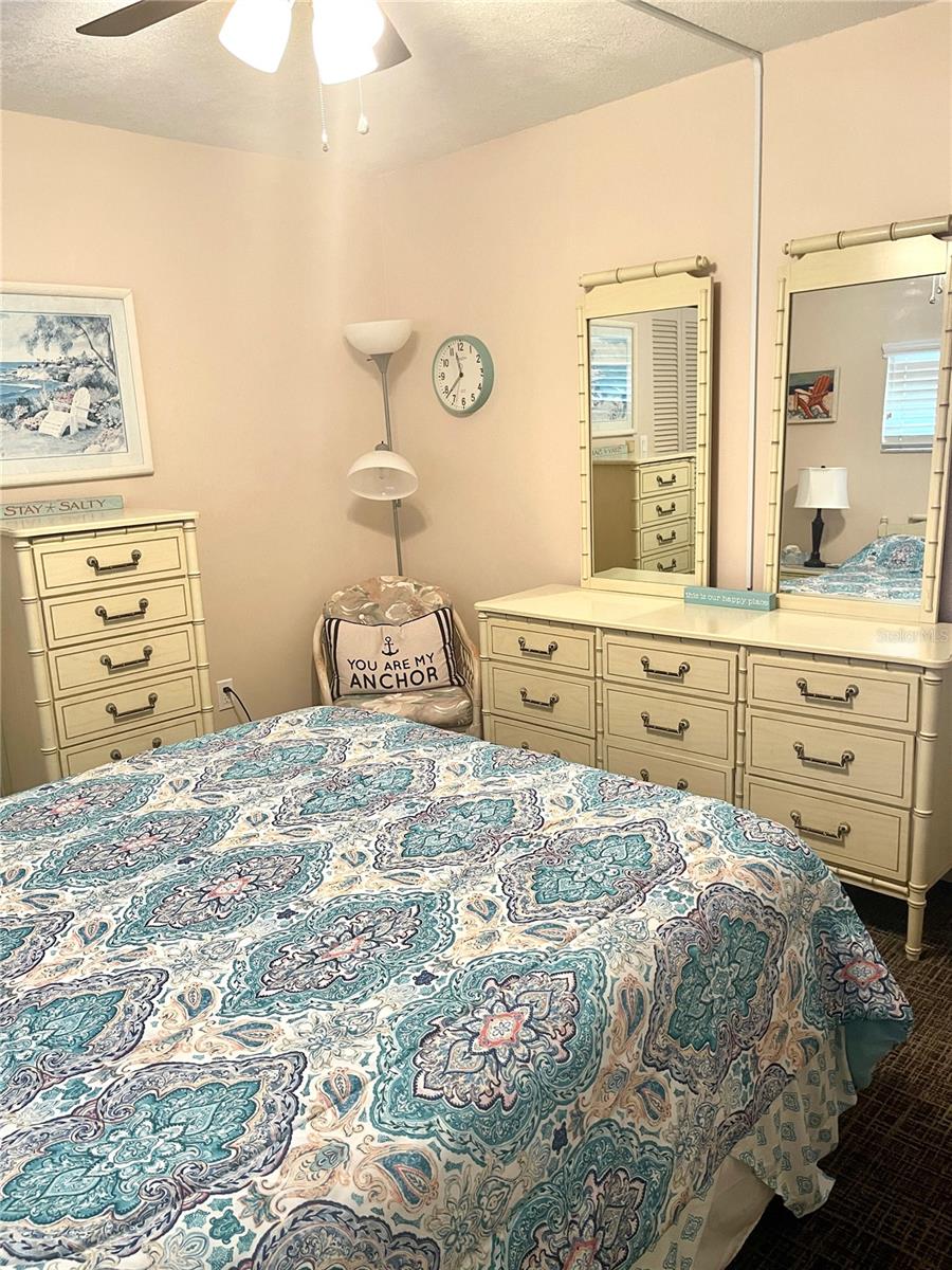 4650 COVE CIR #402, ST PETERSBURG, FL — photo 30