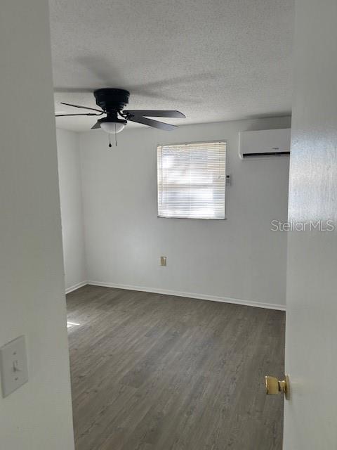 8129 CASS RD, ZEPHYRHILLS, FL — photo 3