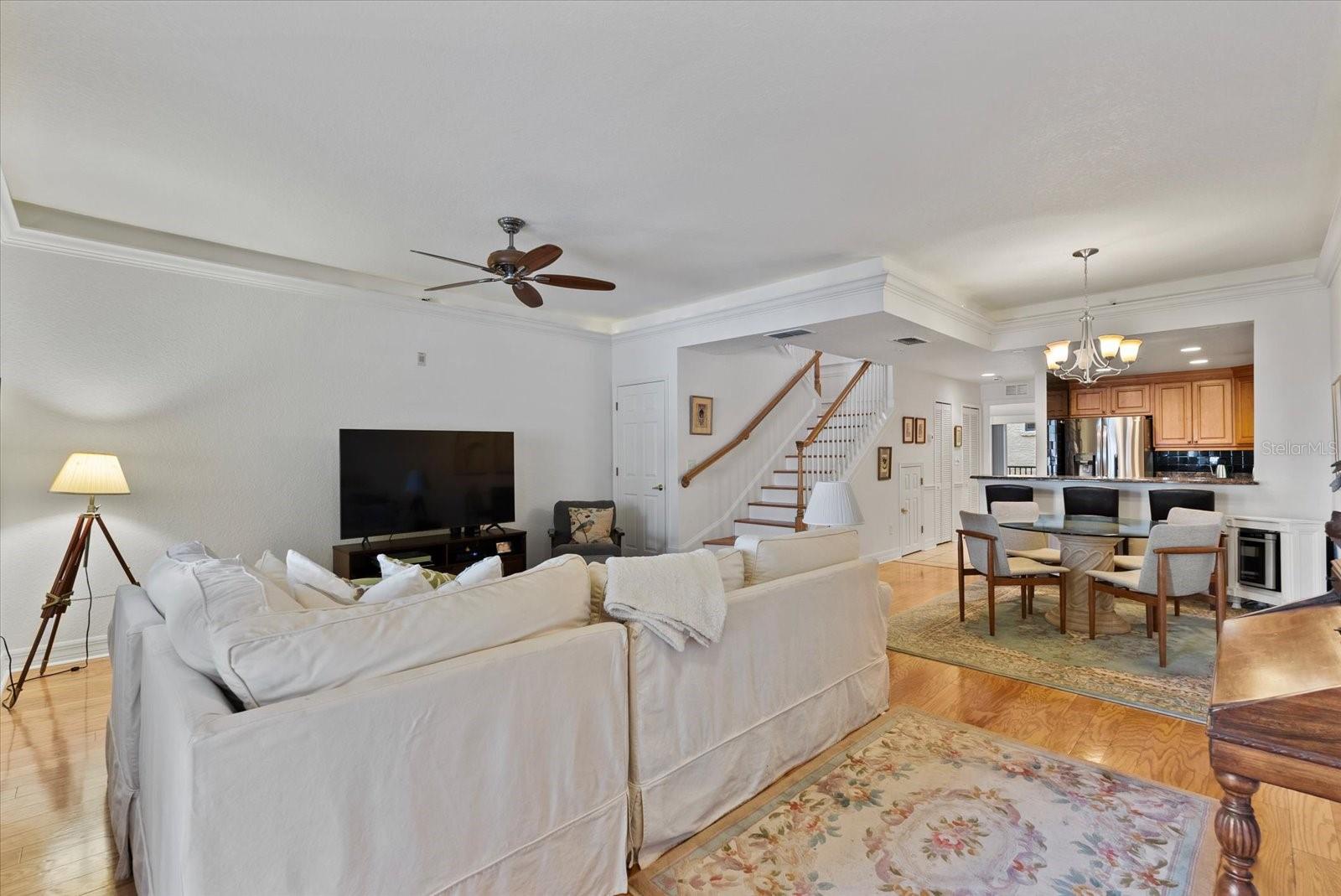 340 1ST ST N #D, ST PETERSBURG, FL — photo 9