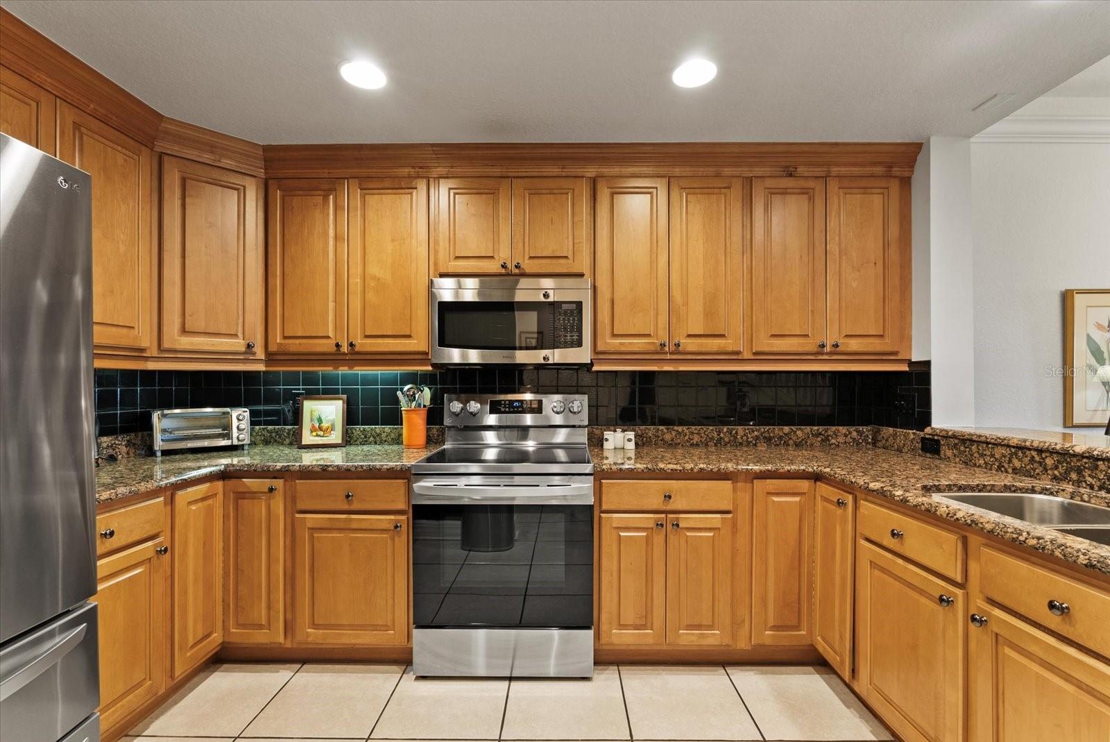 340 1ST ST N #D, ST PETERSBURG, FL — photo 12