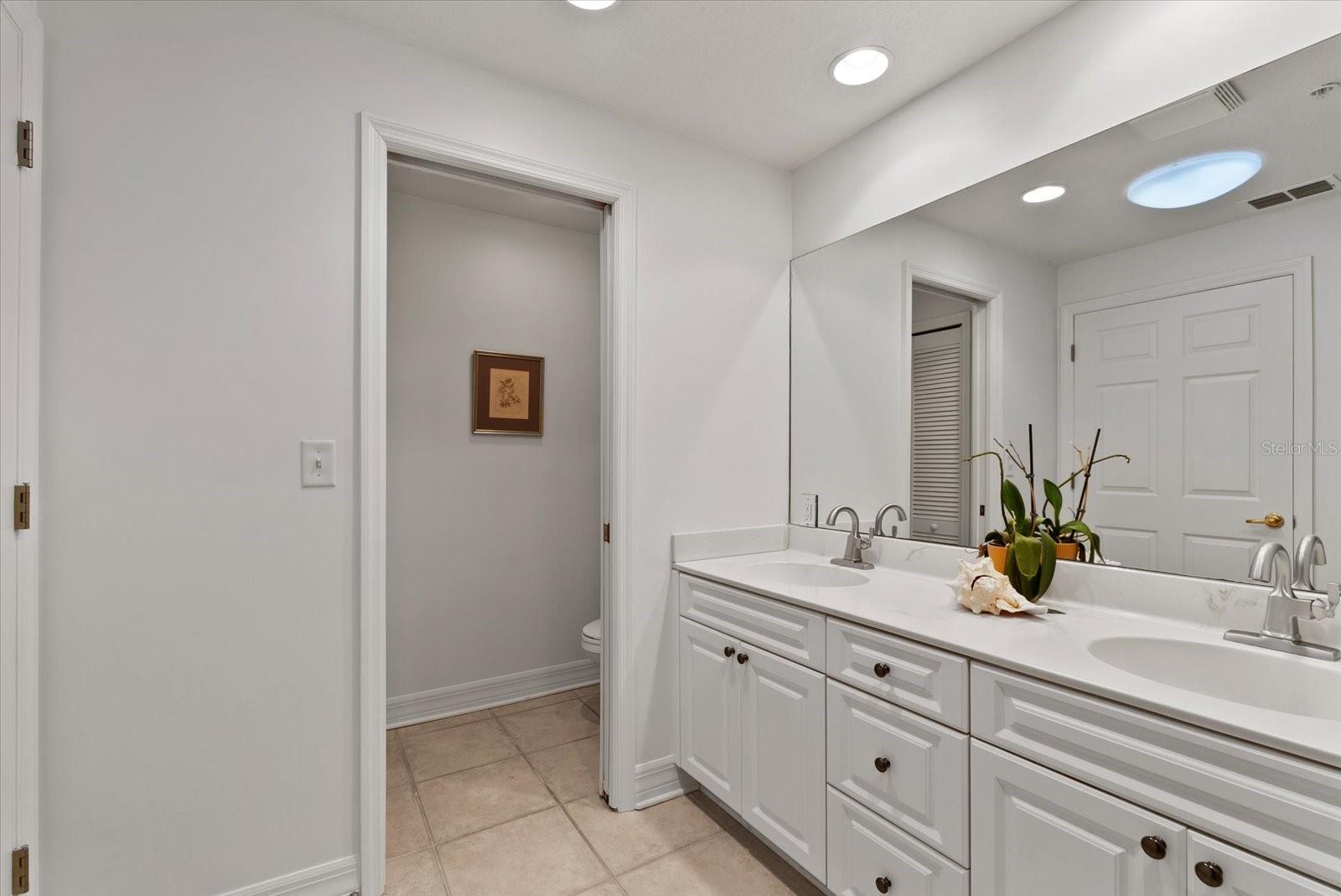 340 1ST ST N #D, ST PETERSBURG, FL — photo 27