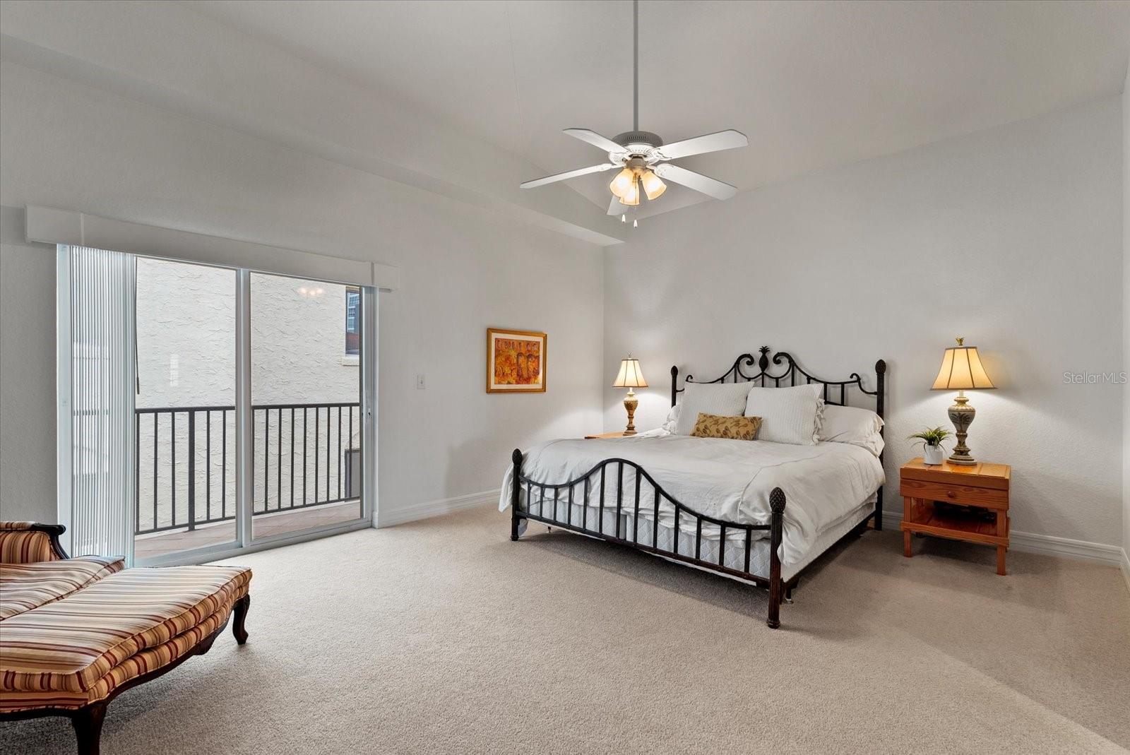 340 1ST ST N #D, ST PETERSBURG, FL — photo 29