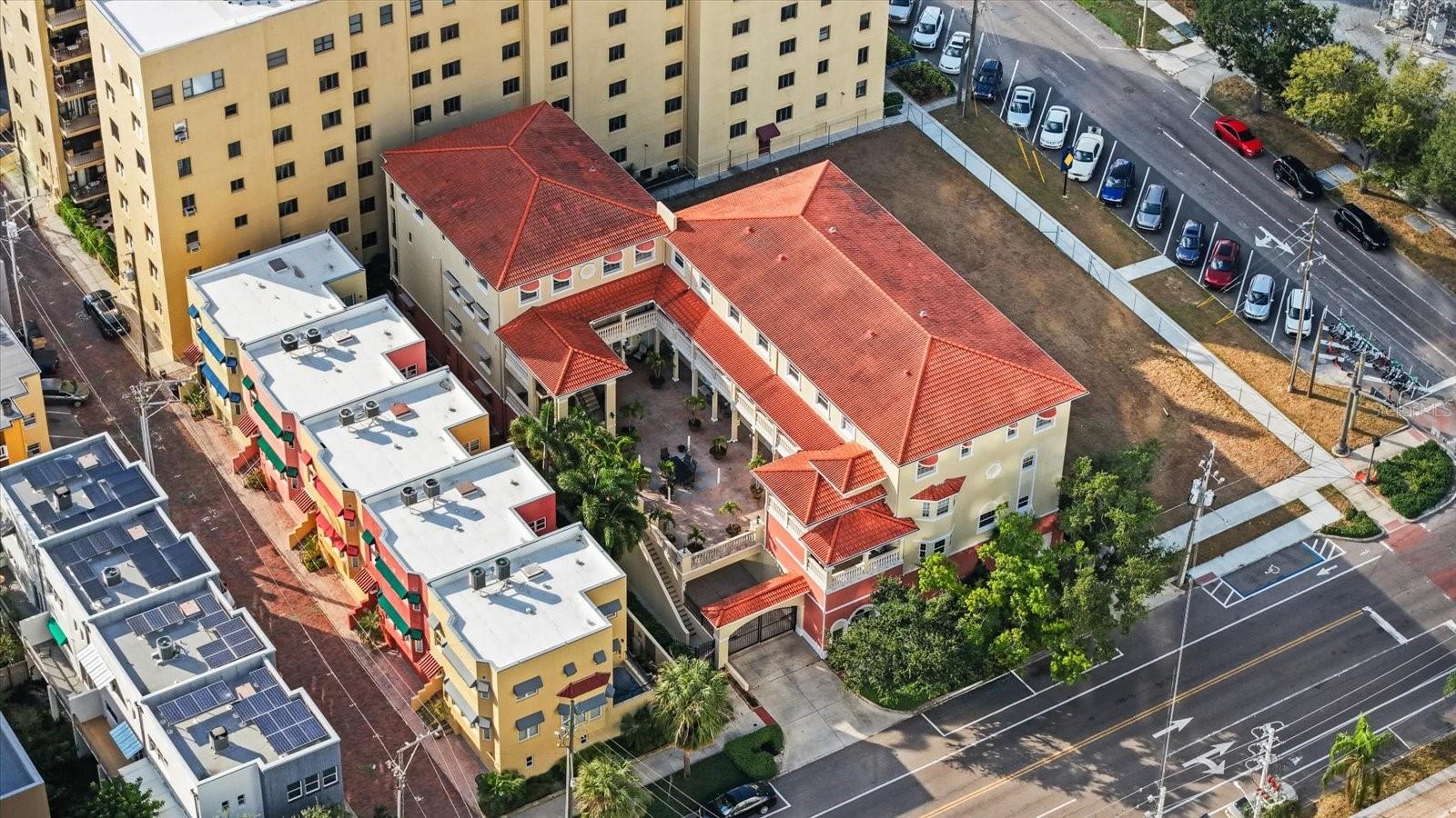 340 1ST ST N #D, ST PETERSBURG, FL — photo 34