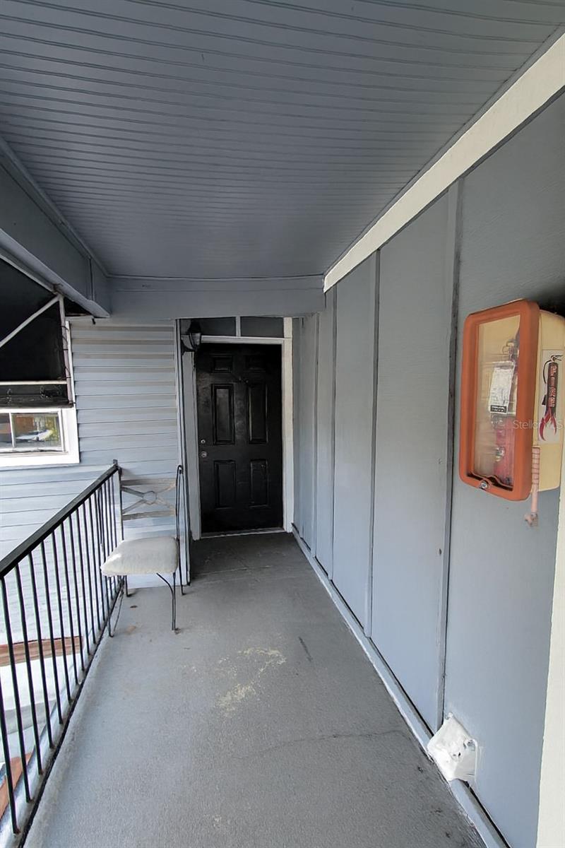 200 COUNTRY CLUB DR #1302, LARGO, FL — photo 2