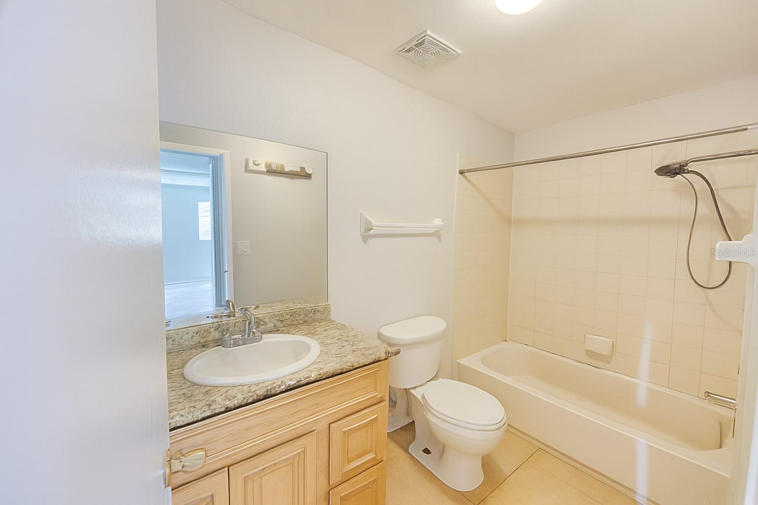 200 COUNTRY CLUB DR #1302, LARGO, FL — photo 16
