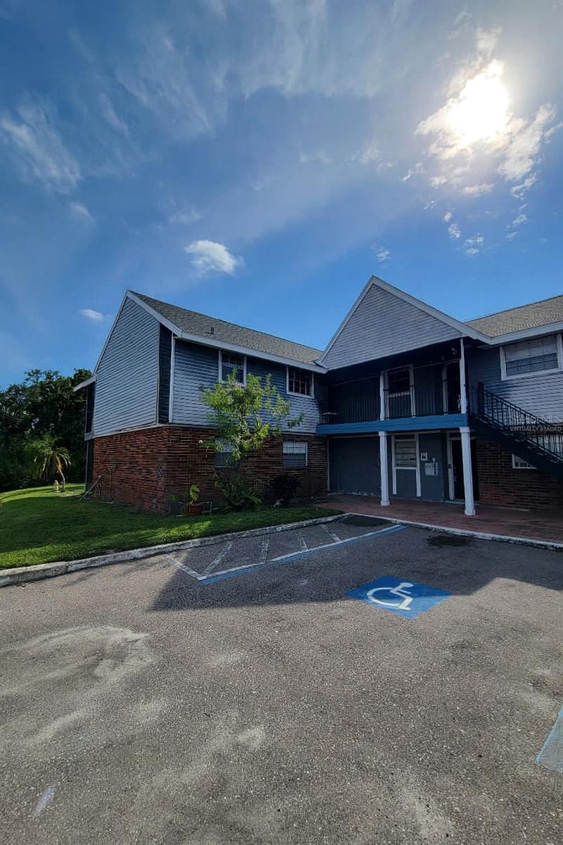 200 COUNTRY CLUB DR #1302, LARGO, FL