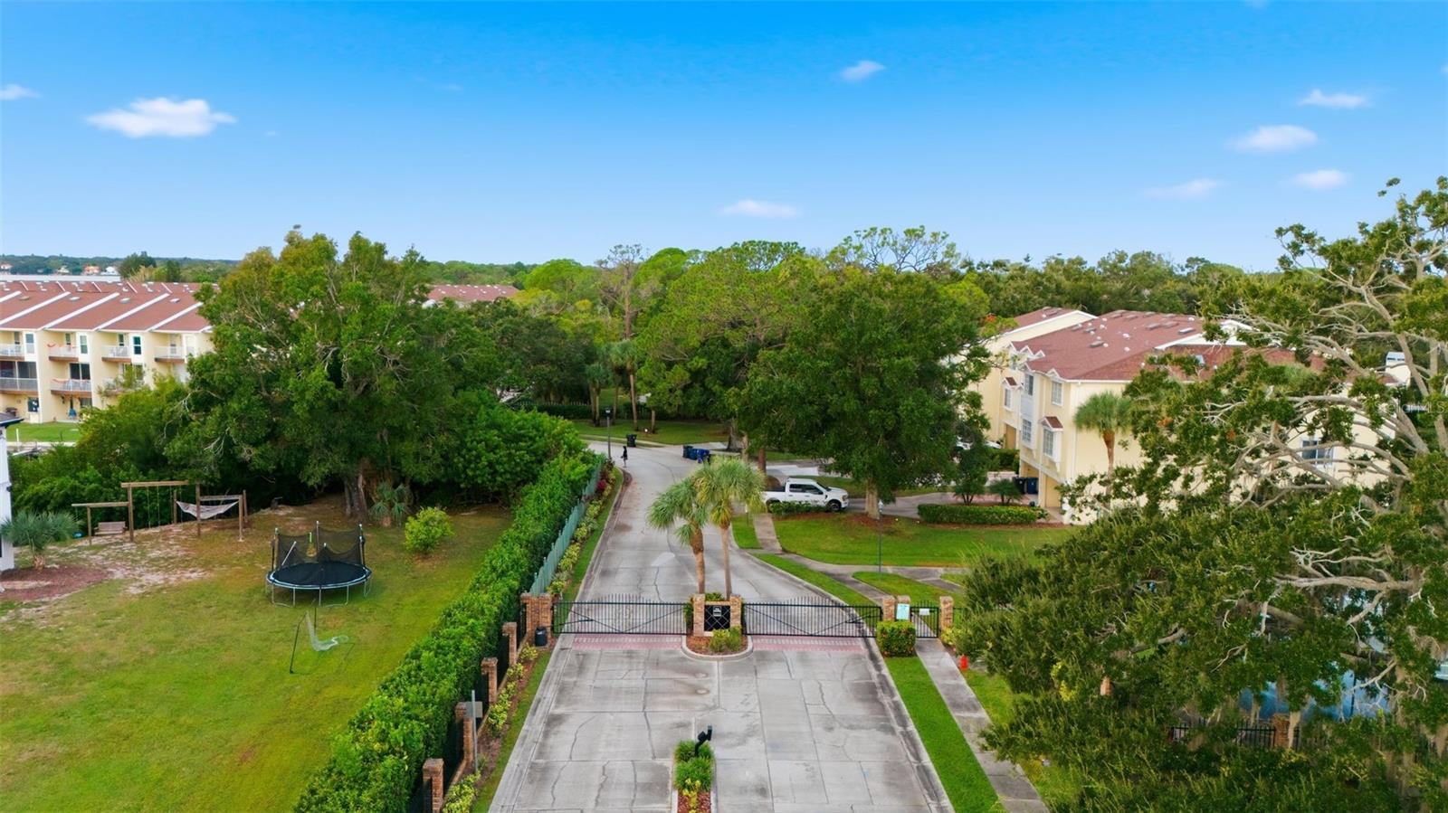 140 BRENT CIR, OLDSMAR, FL — photo 45