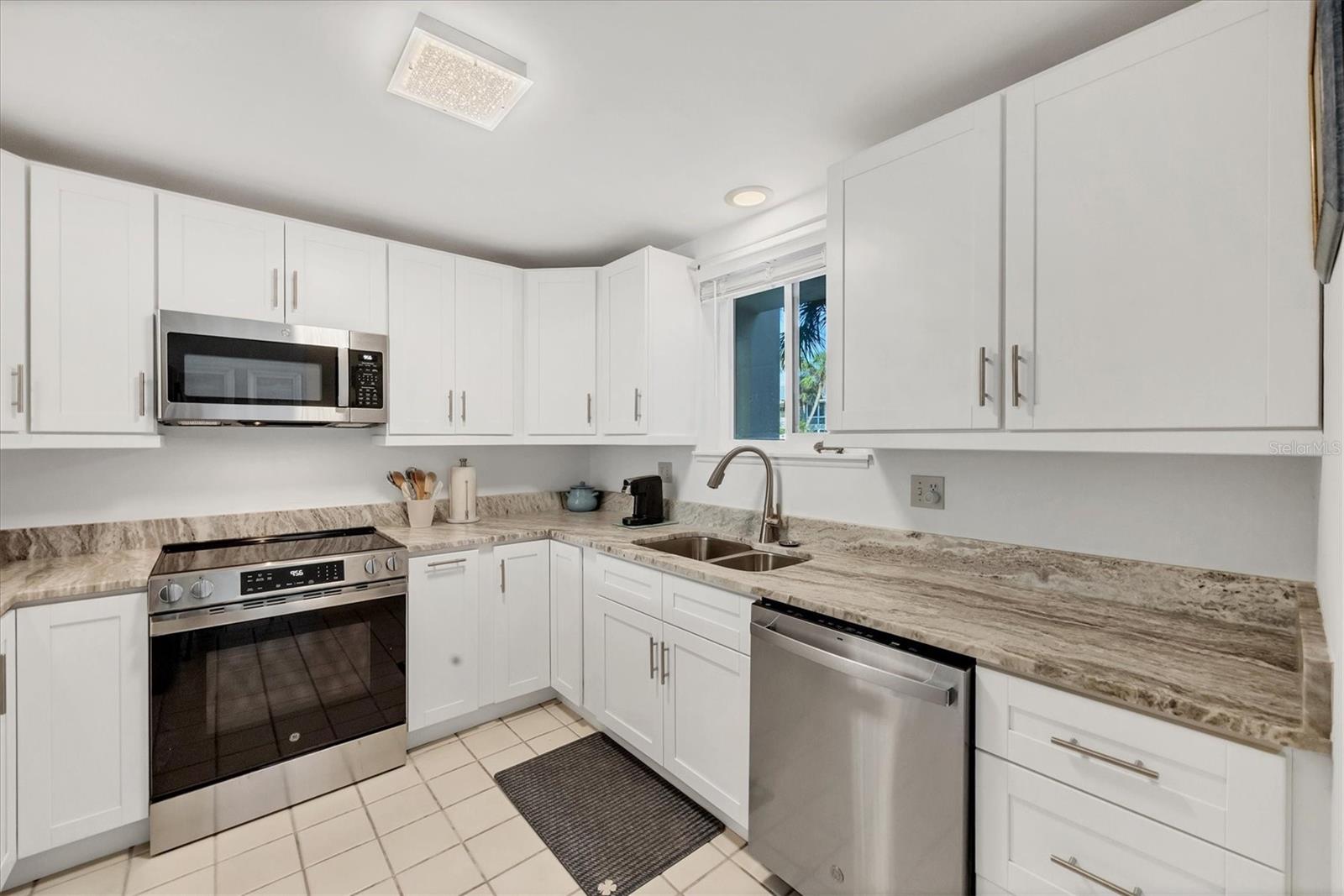 500 S WASHINGTON DR #3A, SARASOTA, FL — photo 16