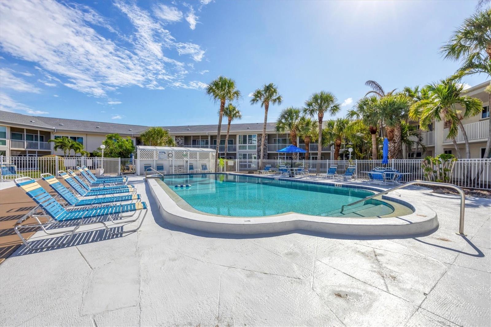 500 S WASHINGTON DR #3A, SARASOTA, FL — photo 44